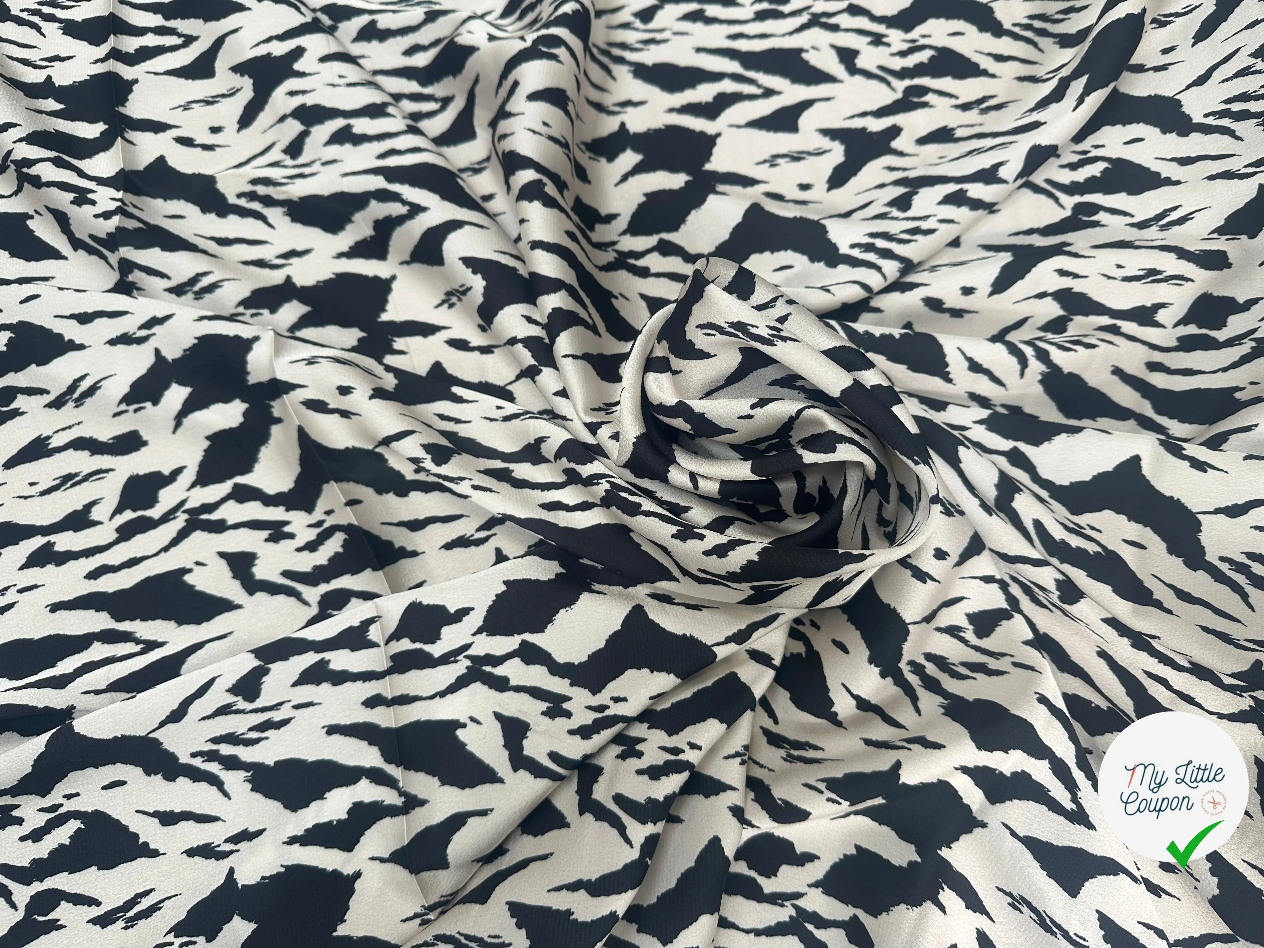 CRÊPE LÉGÈREMENT SATINÉ MOCHU PLEIN KÉ ZOT - My Little Coupon