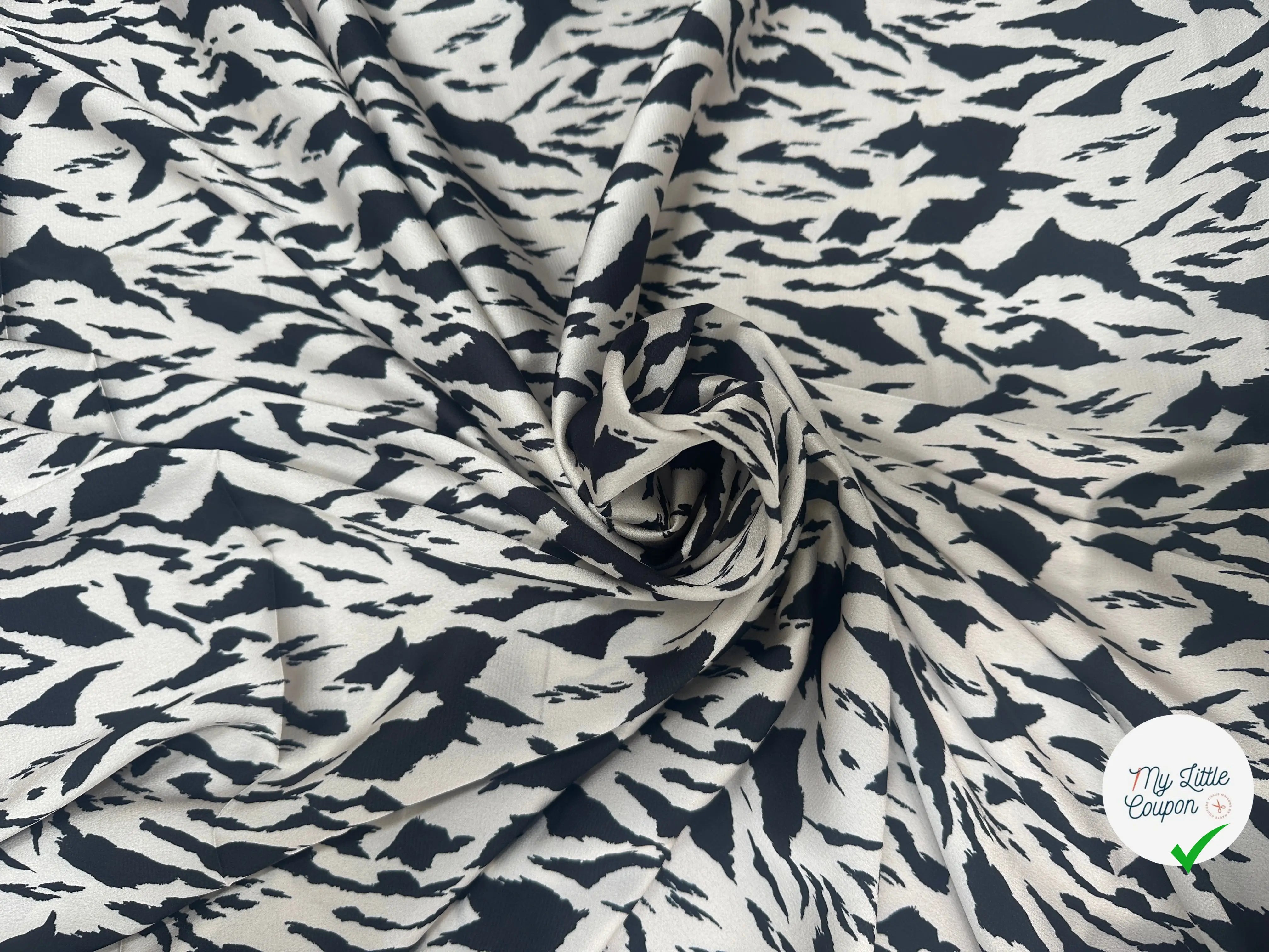 CRÊPE LÉGÈREMENT SATINÉ MOCHU PLEIN KÉ ZOT - My Little Coupon