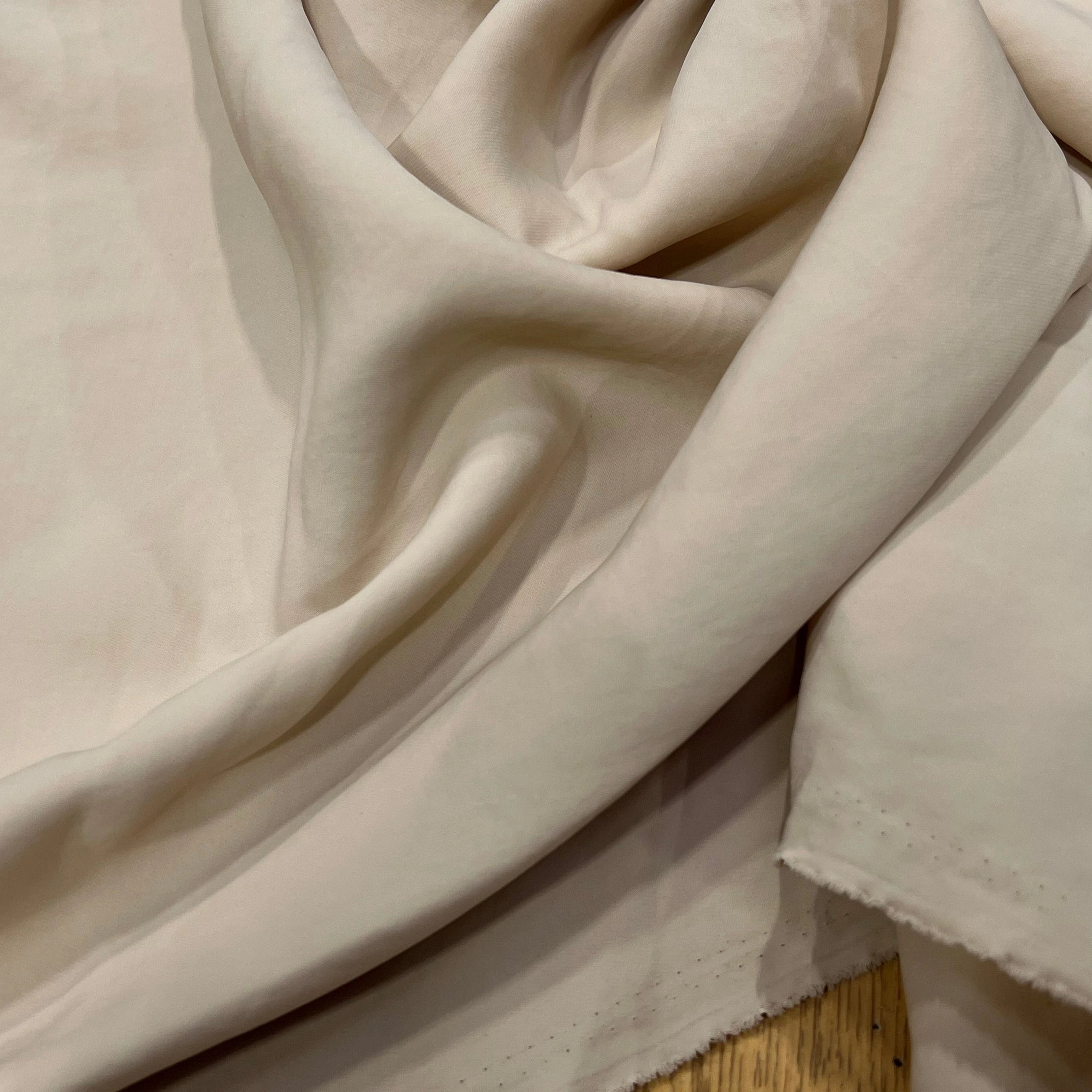 CREPE LISSE FLUIDE STRETCH BEIGE - My Little Coupon