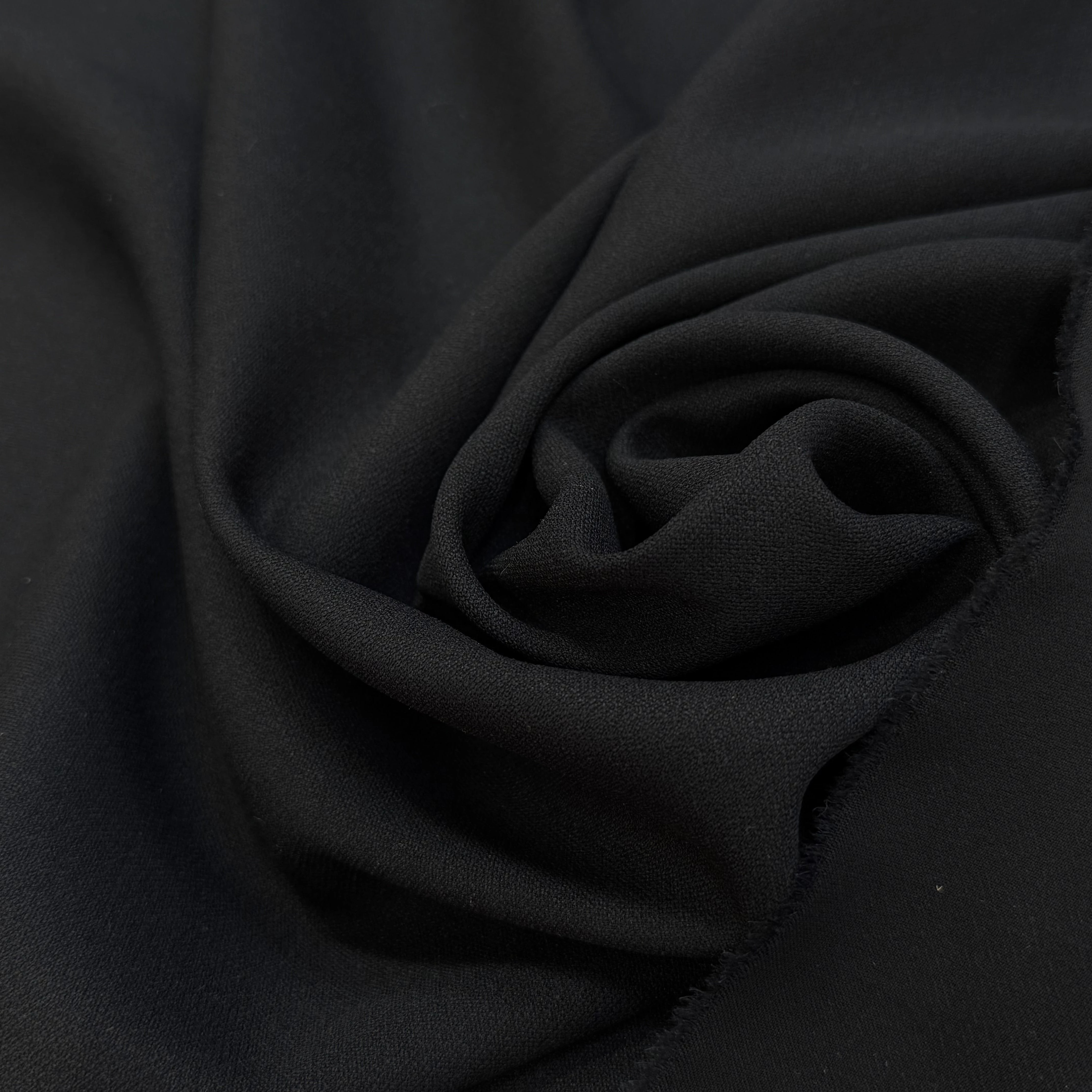 CREPE LOURD ACETATE VISCOSE STRETCH NOIR BEAU TOMBÉ 50% VISCOSE - My Little Coupon
