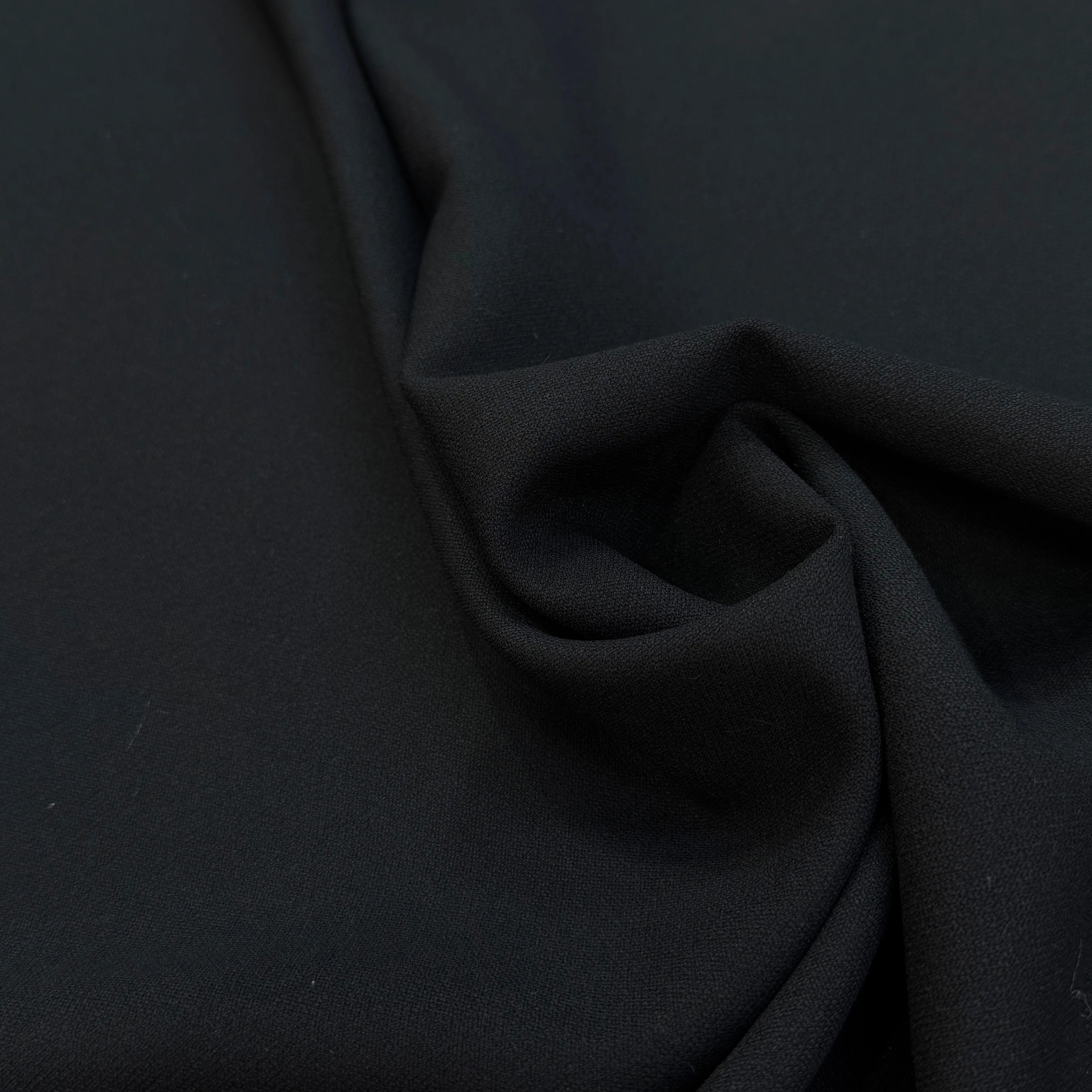 CREPE LOURD ACETATE VISCOSE STRETCH NOIR BEAU TOMBÉ 50% VISCOSE - My Little Coupon