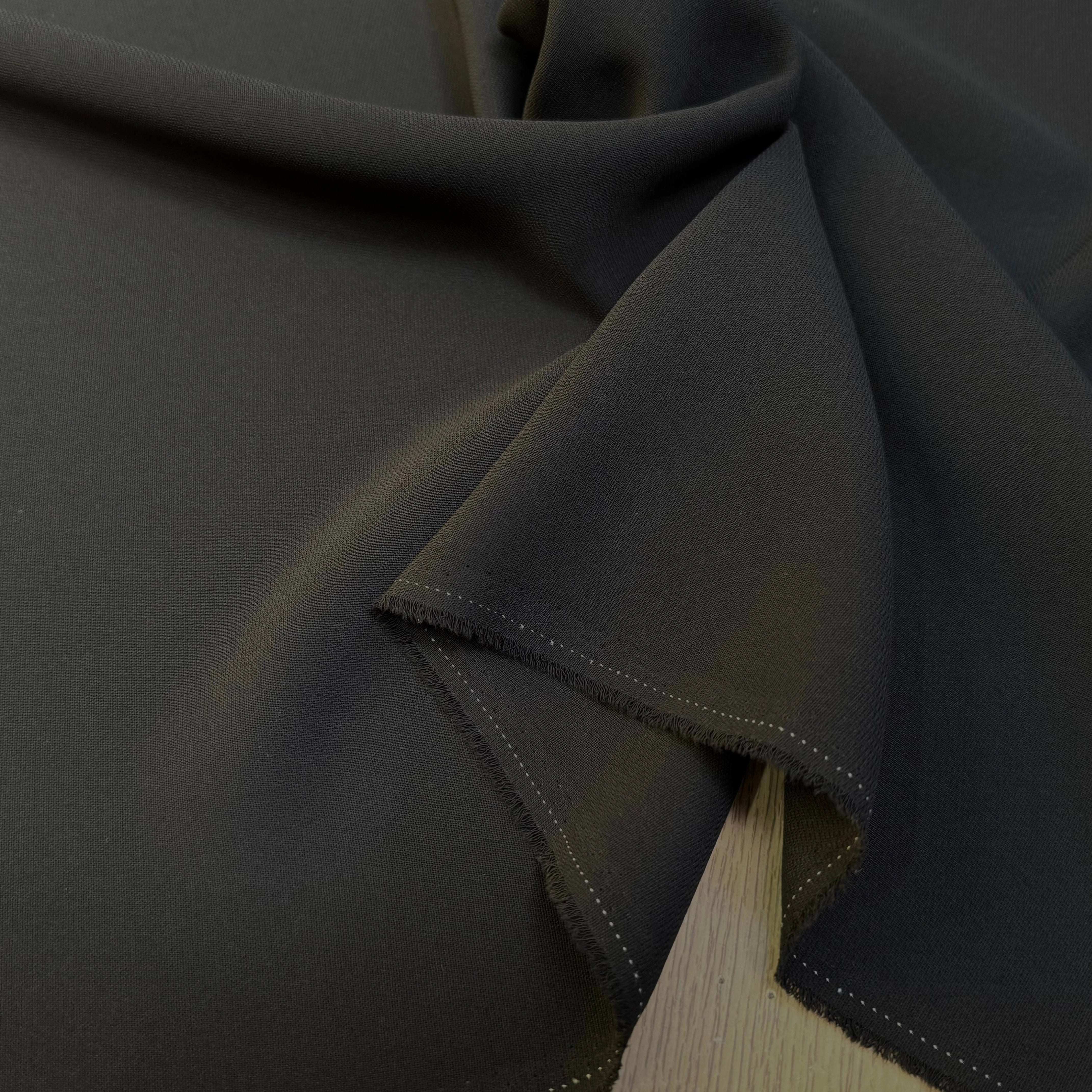 CREPE LOURD BEAU TOMBÉ NOIR 371 - My Little Coupon