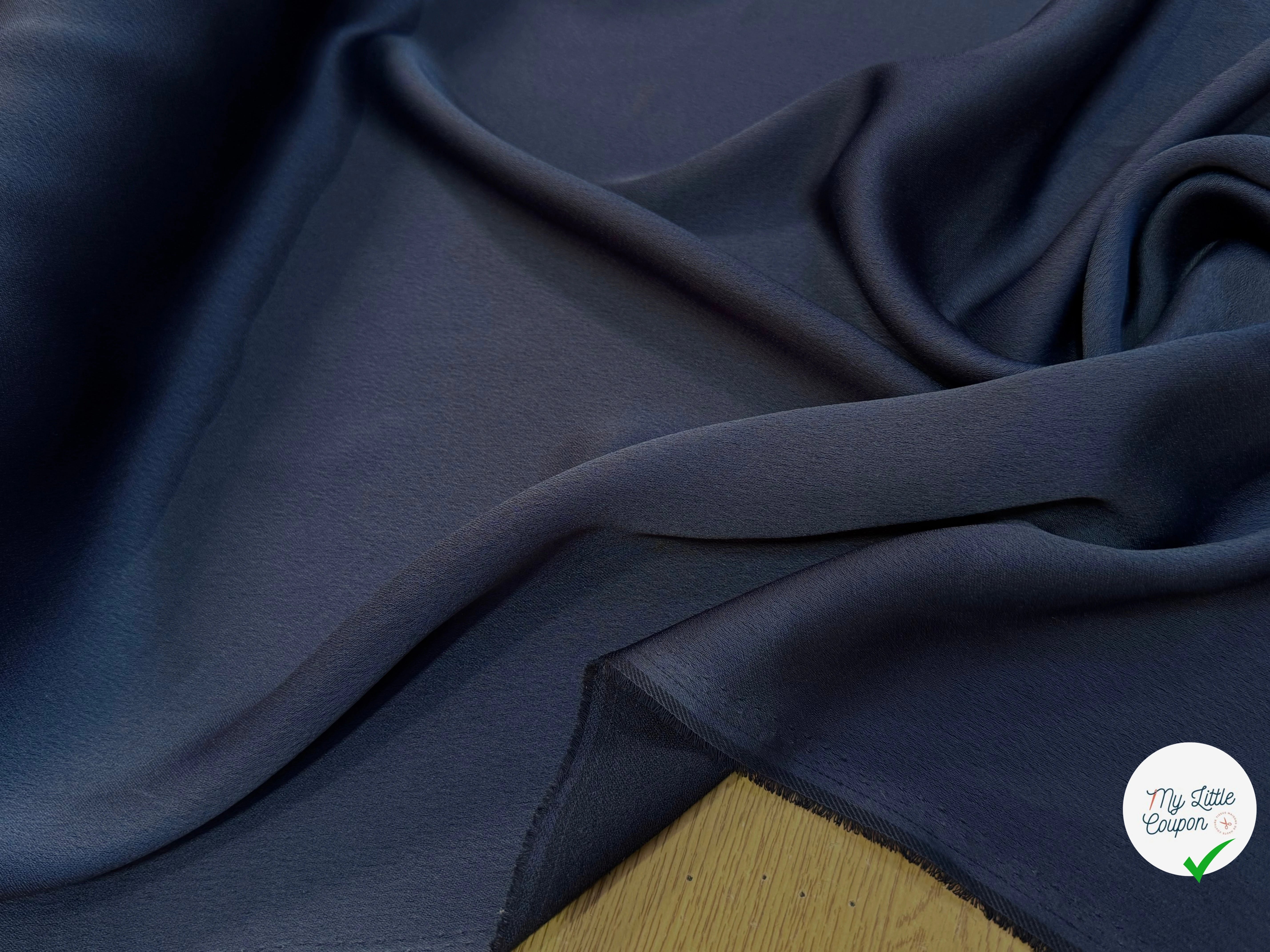 CREPE LOURD ENVERS SATIN MARINE QUALITÉ COUTURE - My Little Coupon