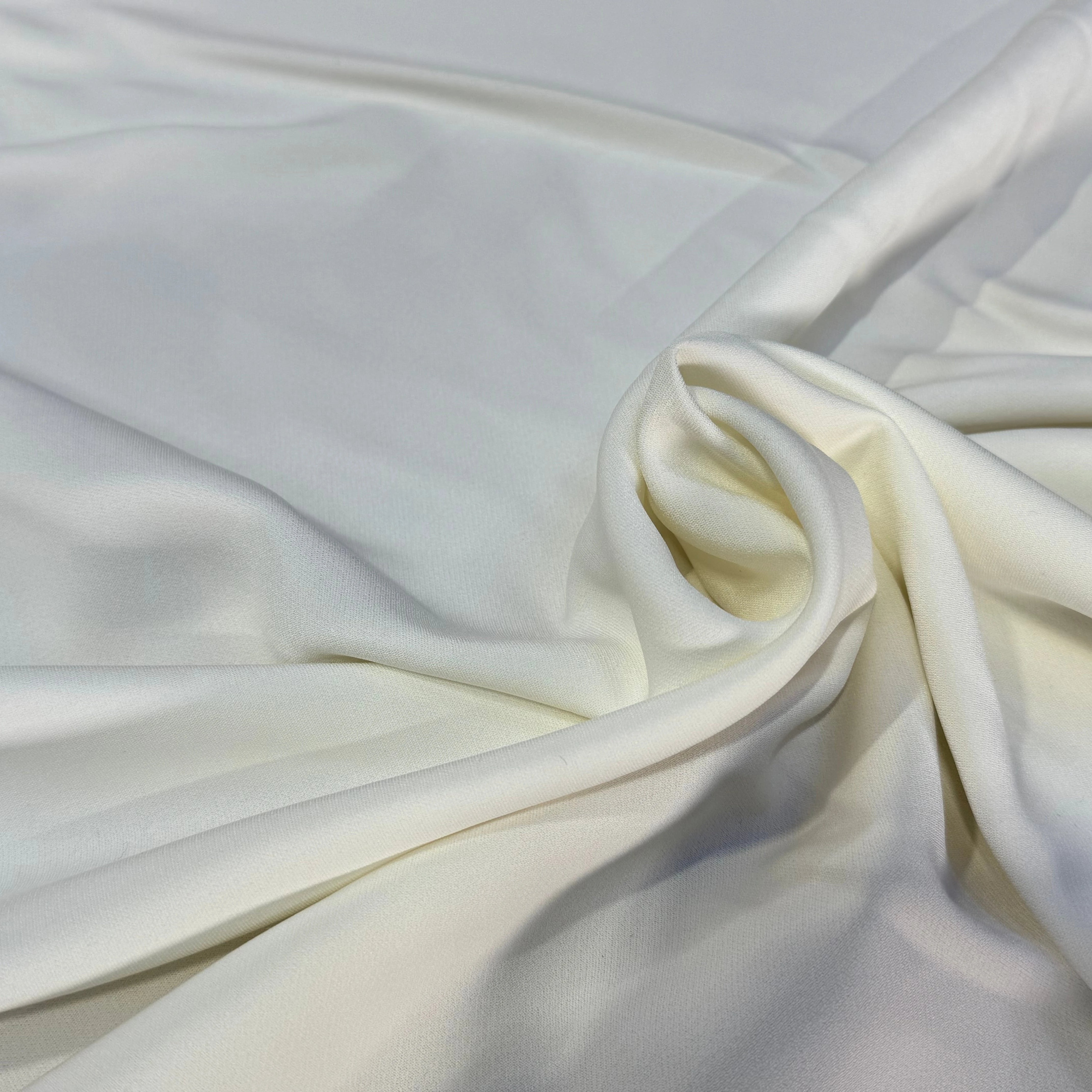CREPE LOURD ET FLUIDE JAPONAIS BLANC LÉGÈREMENT CASSÉ STRETCH - My Little Coupon