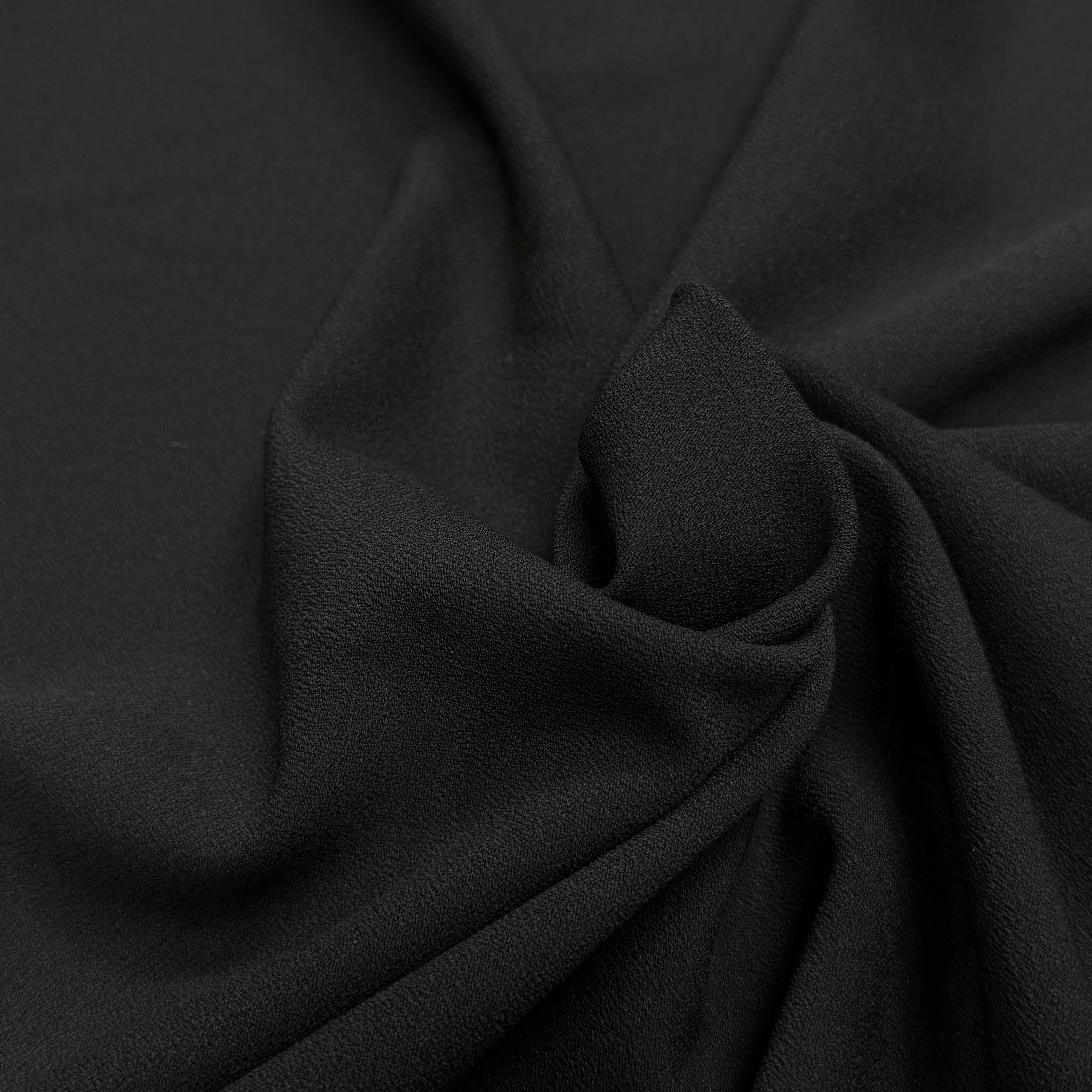 CREPE LOURD MOUSSE POLYVISCOSE STRETCH NOIR SUBLIME - My Little Coupon