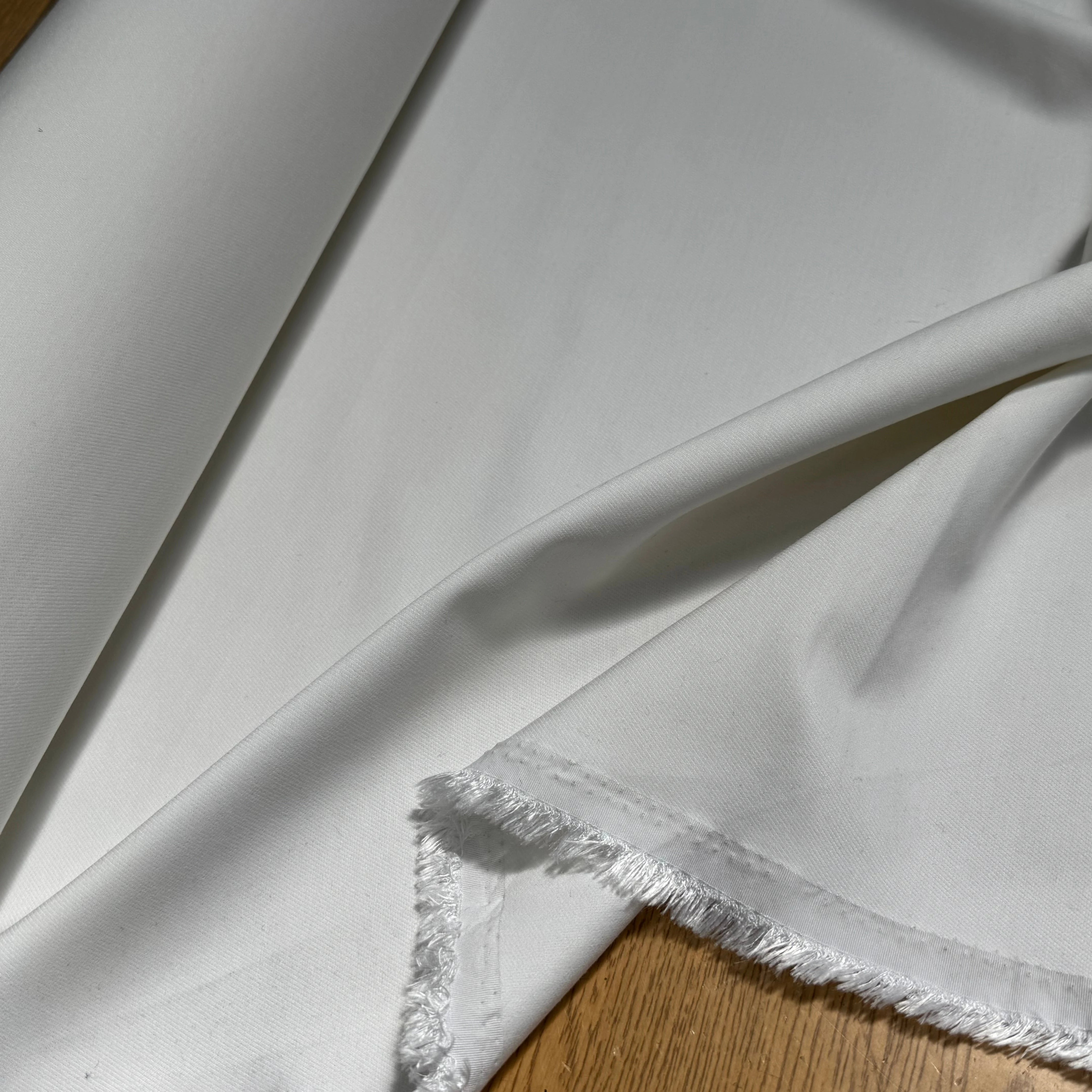 CREPE LOURD ULTRA STRETCH BEAU TOUCHER BLANC 18% VISCOSE - My Little Coupon