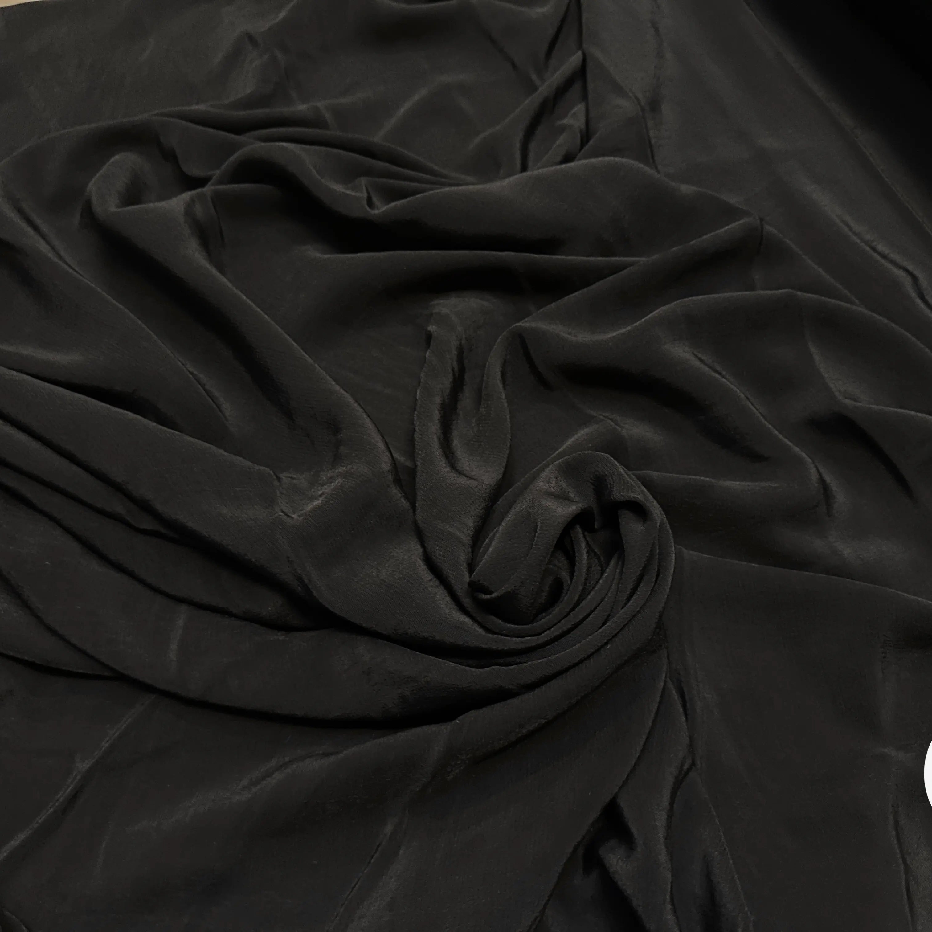 CRÊPE MAROCAIN 100% VISCOSE NOIR - My Little Coupon