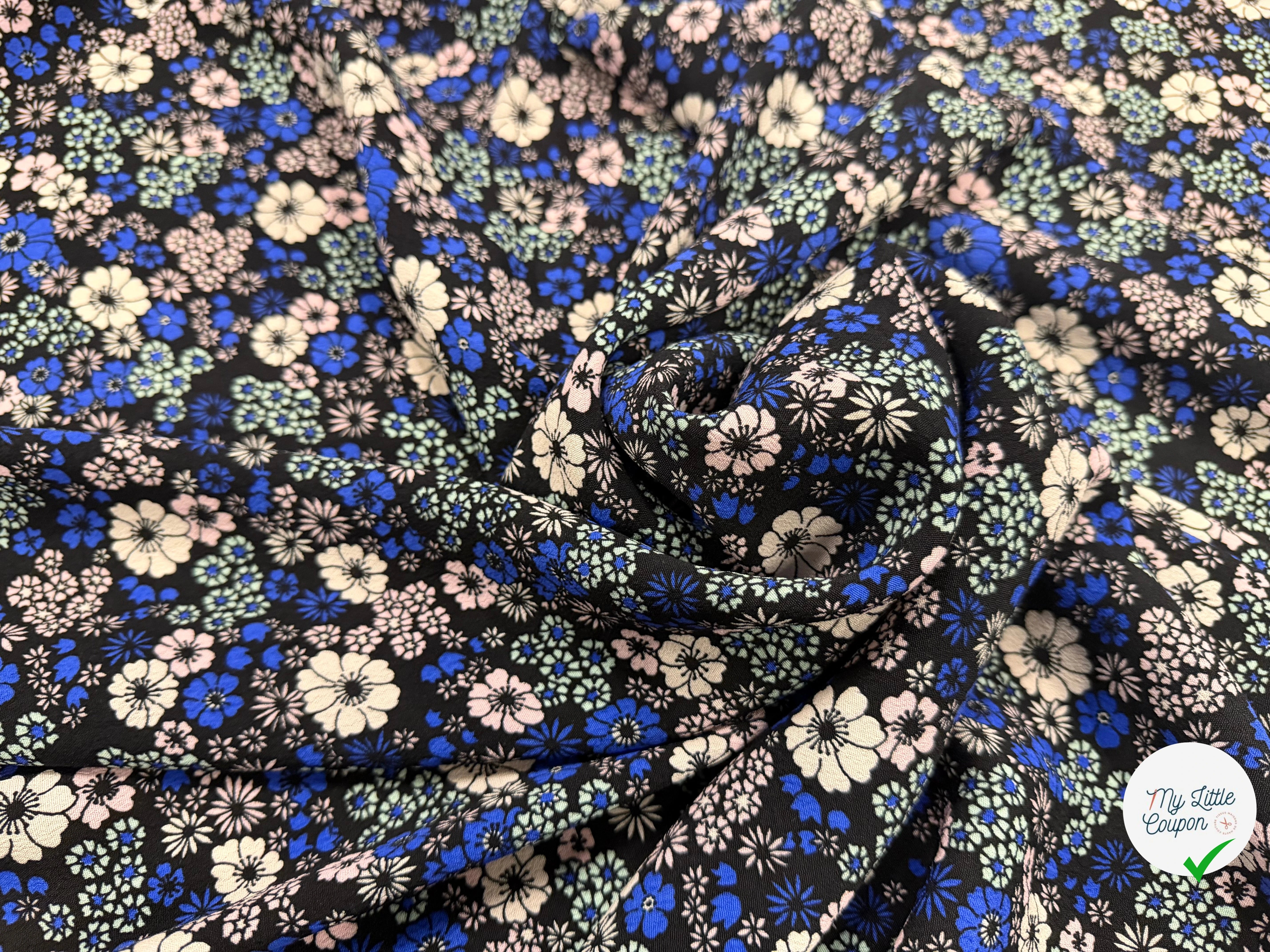 CREPE MAROCAIN 100% VISCSOE FLEURS FOND NOIR - My Little Coupon