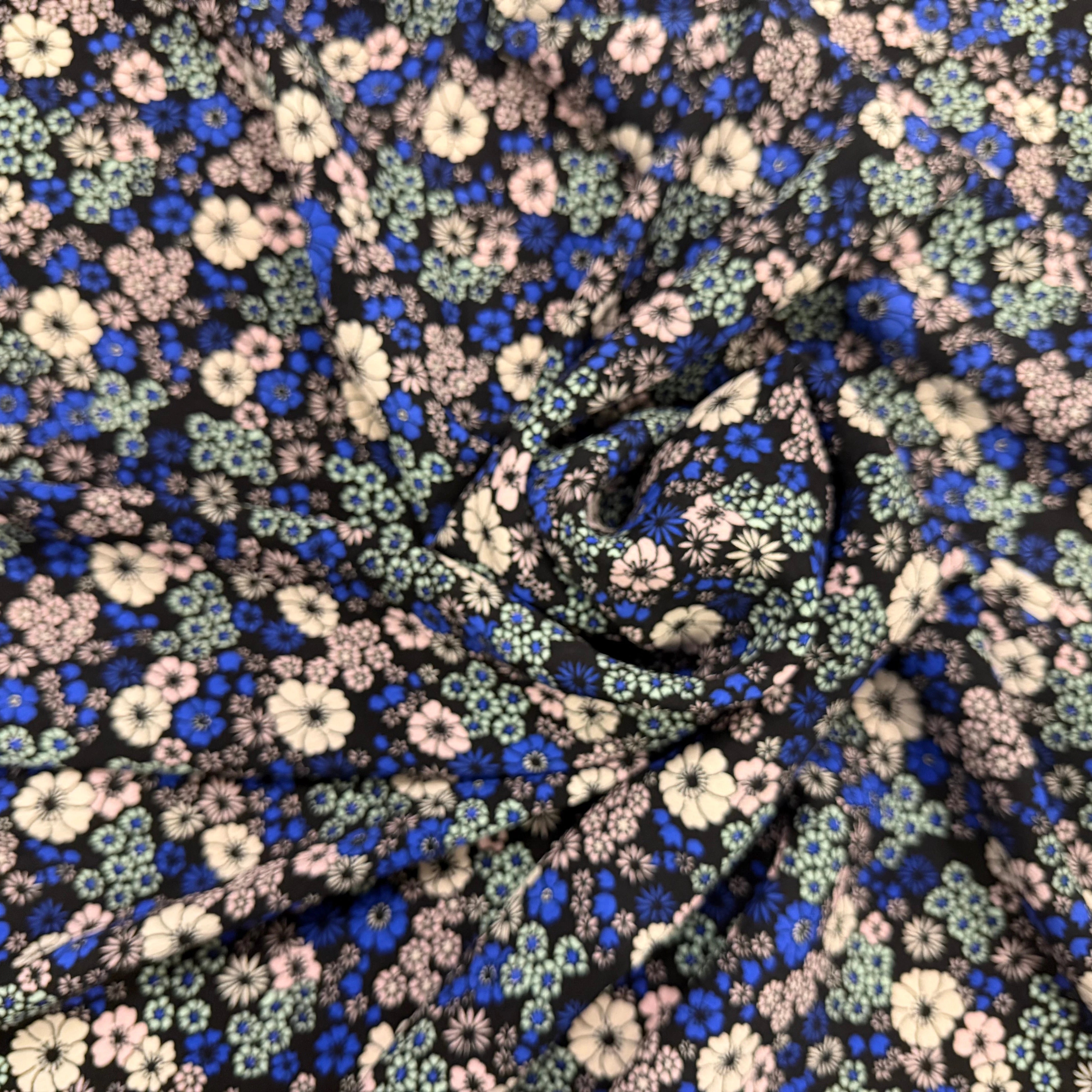 CREPE MAROCAIN 100% VISCSOE FLEURS FOND NOIR - My Little Coupon