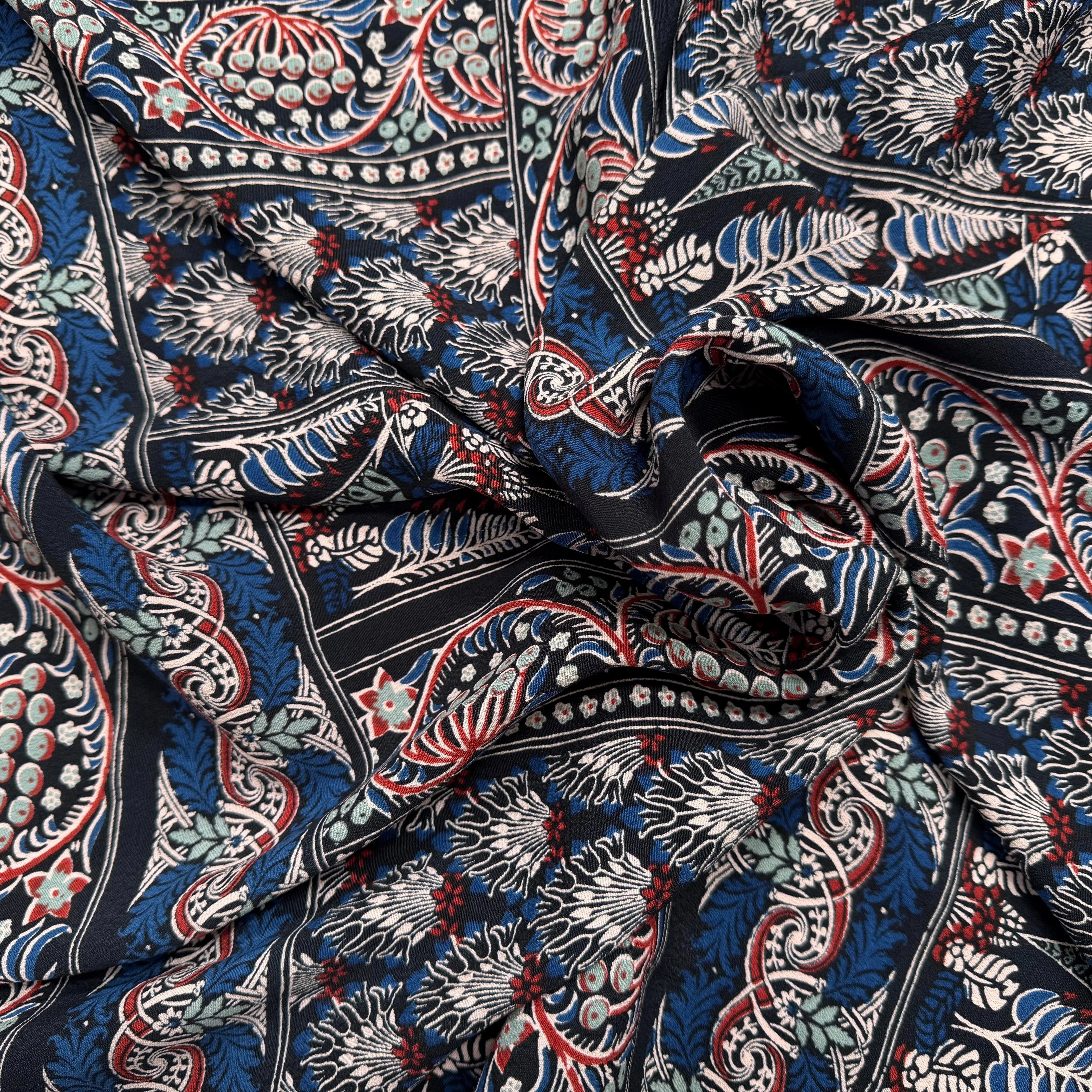CREPE MAROCAIN VISCOSE BLEU FEUILLAGES - My Little Coupon