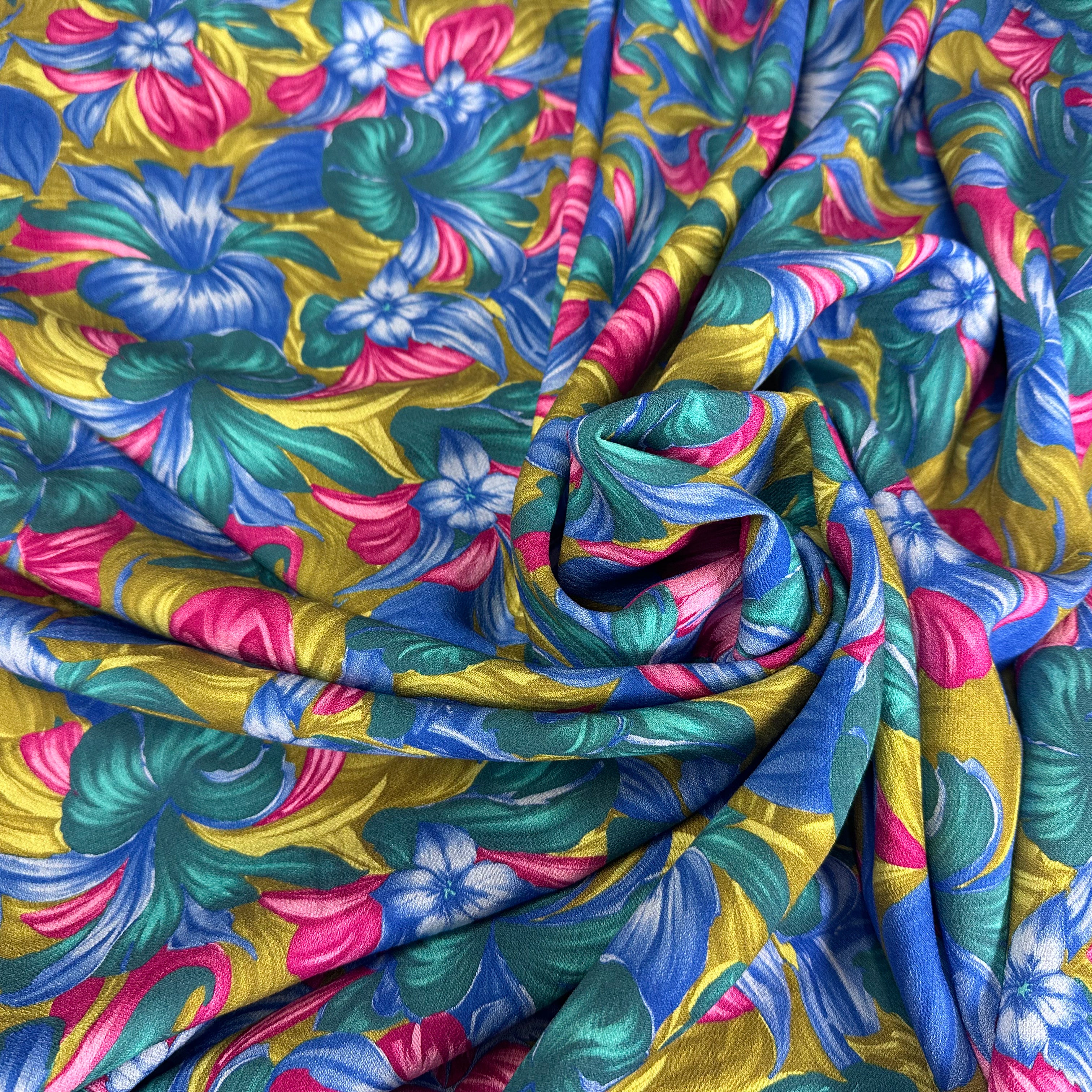 CREPE MAROCAIN VISCOSE FLEURS RETRO - My Little Coupon