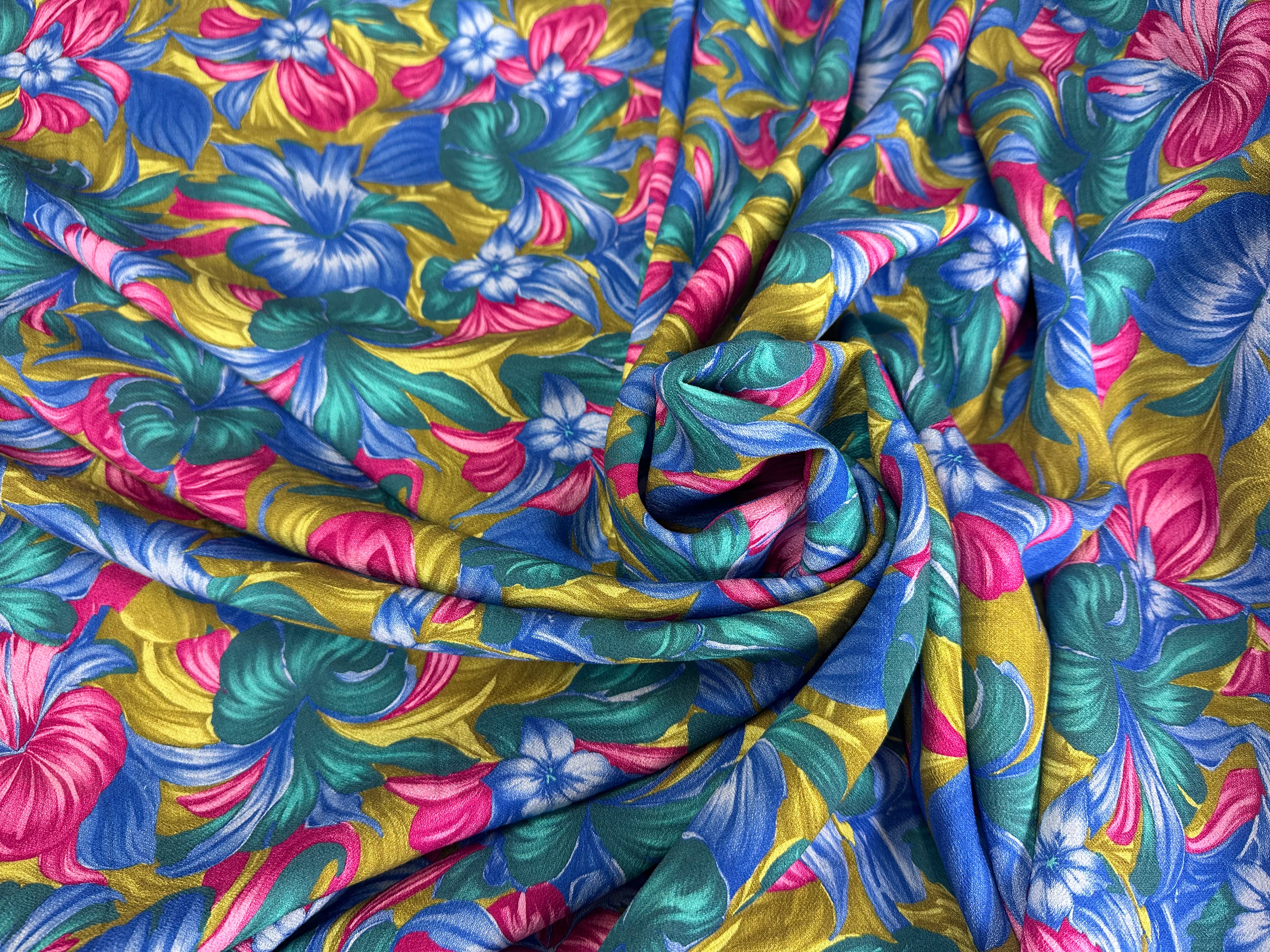 CREPE MAROCAIN VISCOSE FLEURS RETRO - My Little Coupon