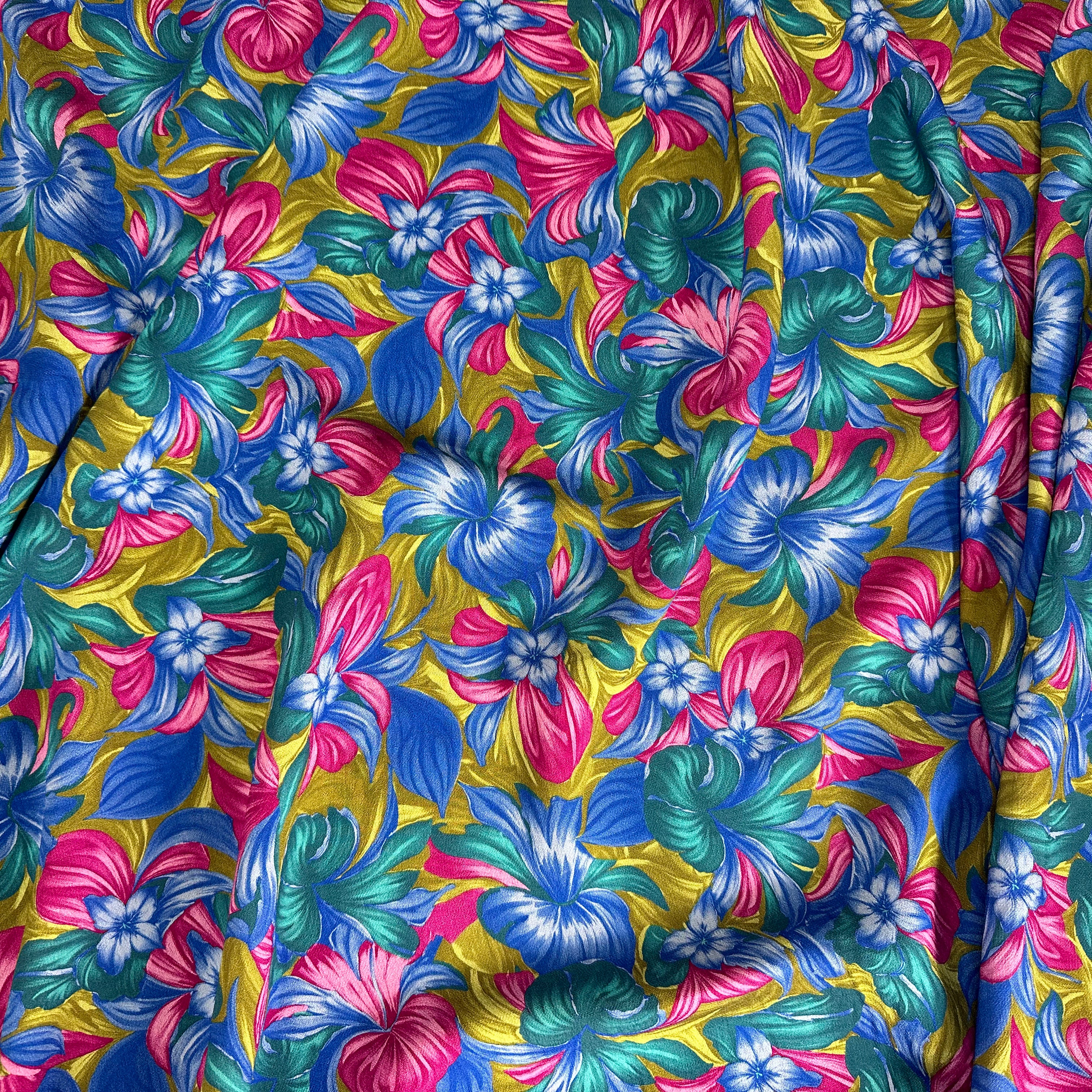 CREPE MAROCAIN VISCOSE FLEURS RETRO - My Little Coupon