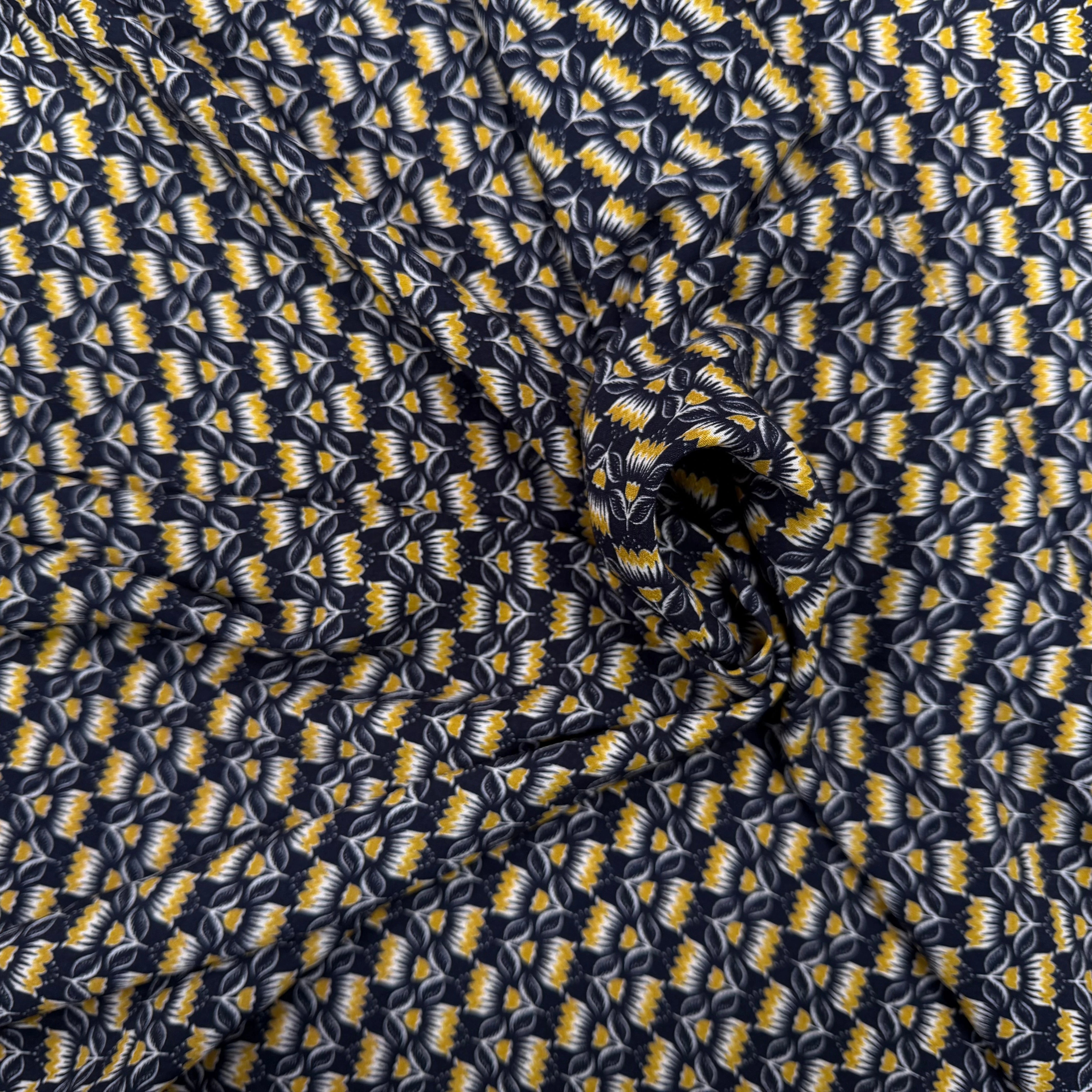 CREPE MAROCAIN VISCOSE QUALITÉ COMO MARINE FLORALIE JAUNE - My Little Coupon