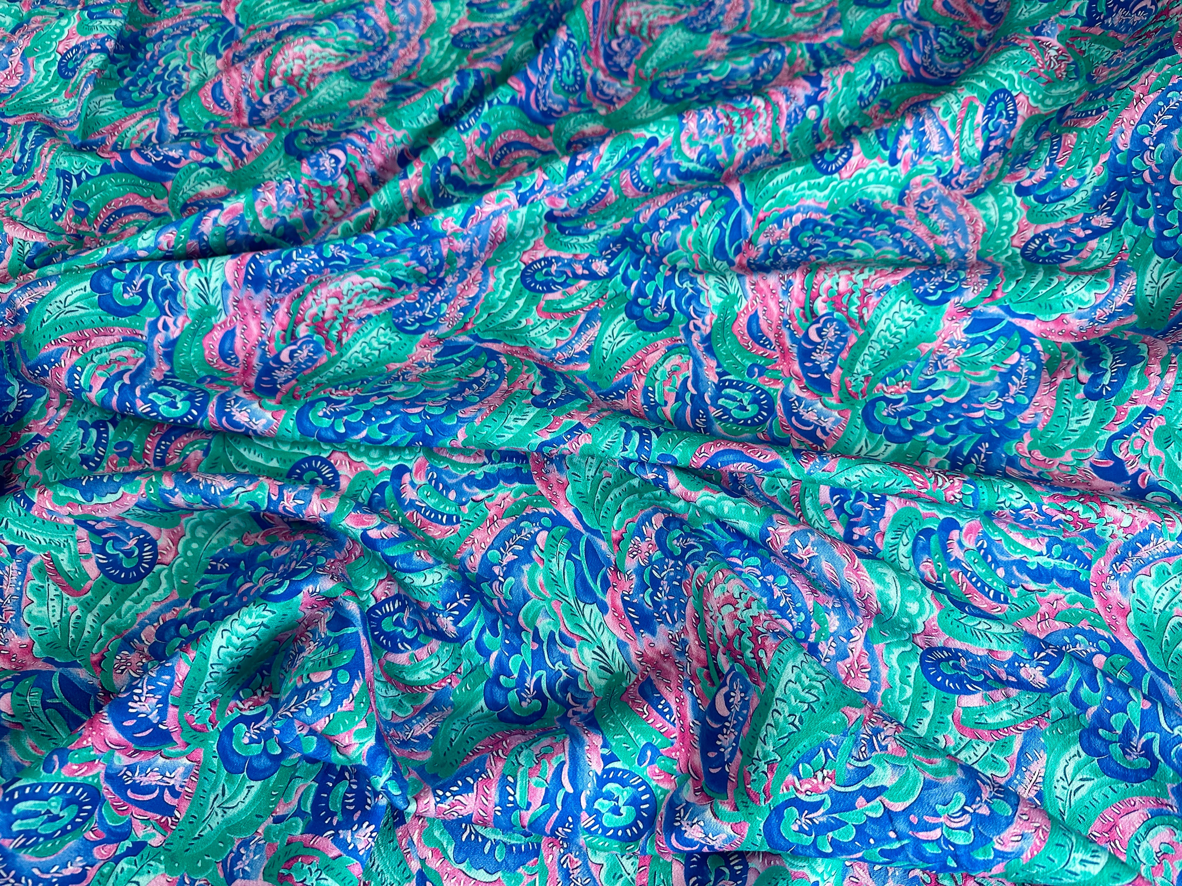 CREPE MAROCAIN VISCOSE RIVIERE DE PAISLEY SOPHISTIQUÉ - My Little Coupon
