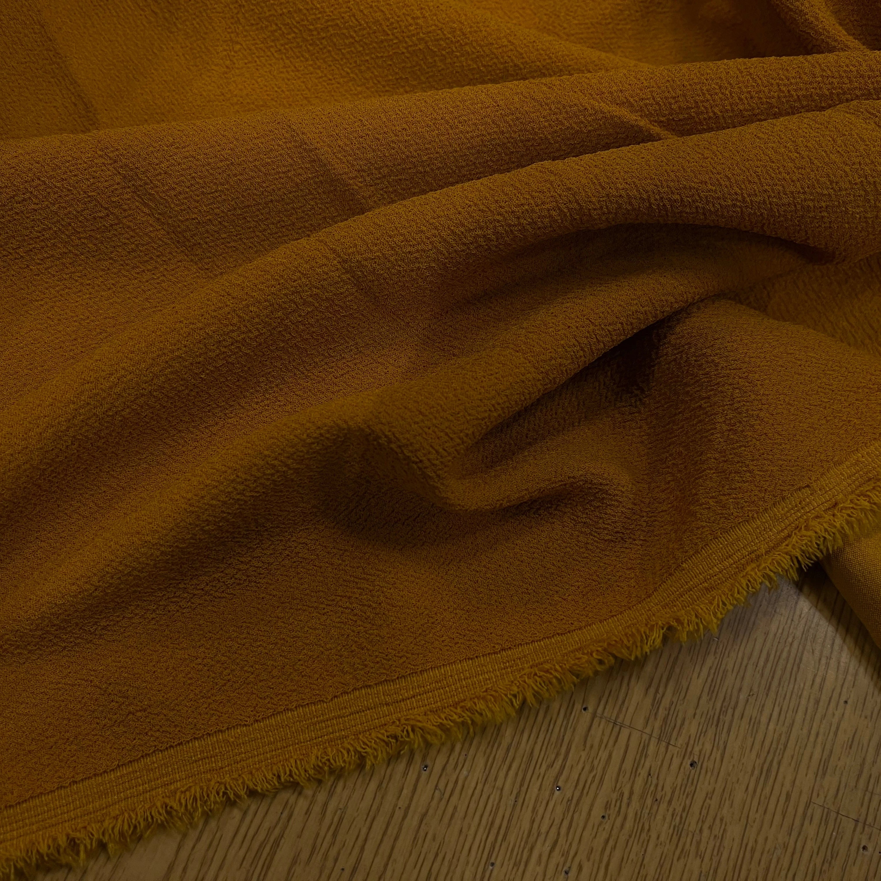 CREPE MOUSSE JAUNE MOUTARDE - My Little Coupon