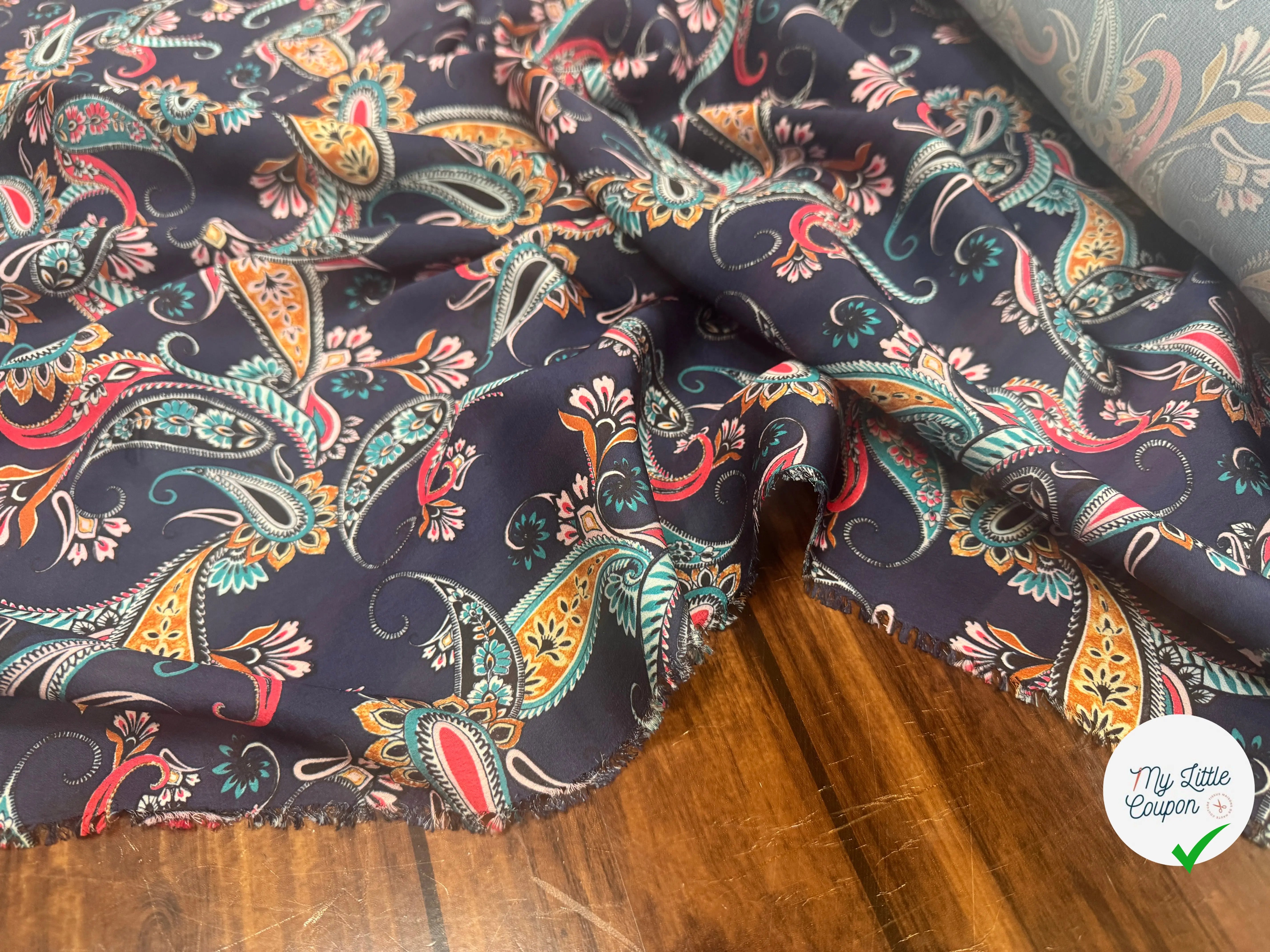 CREPE PAISLEY IMPRIMÉ EFFET LISSE - My Little Coupon