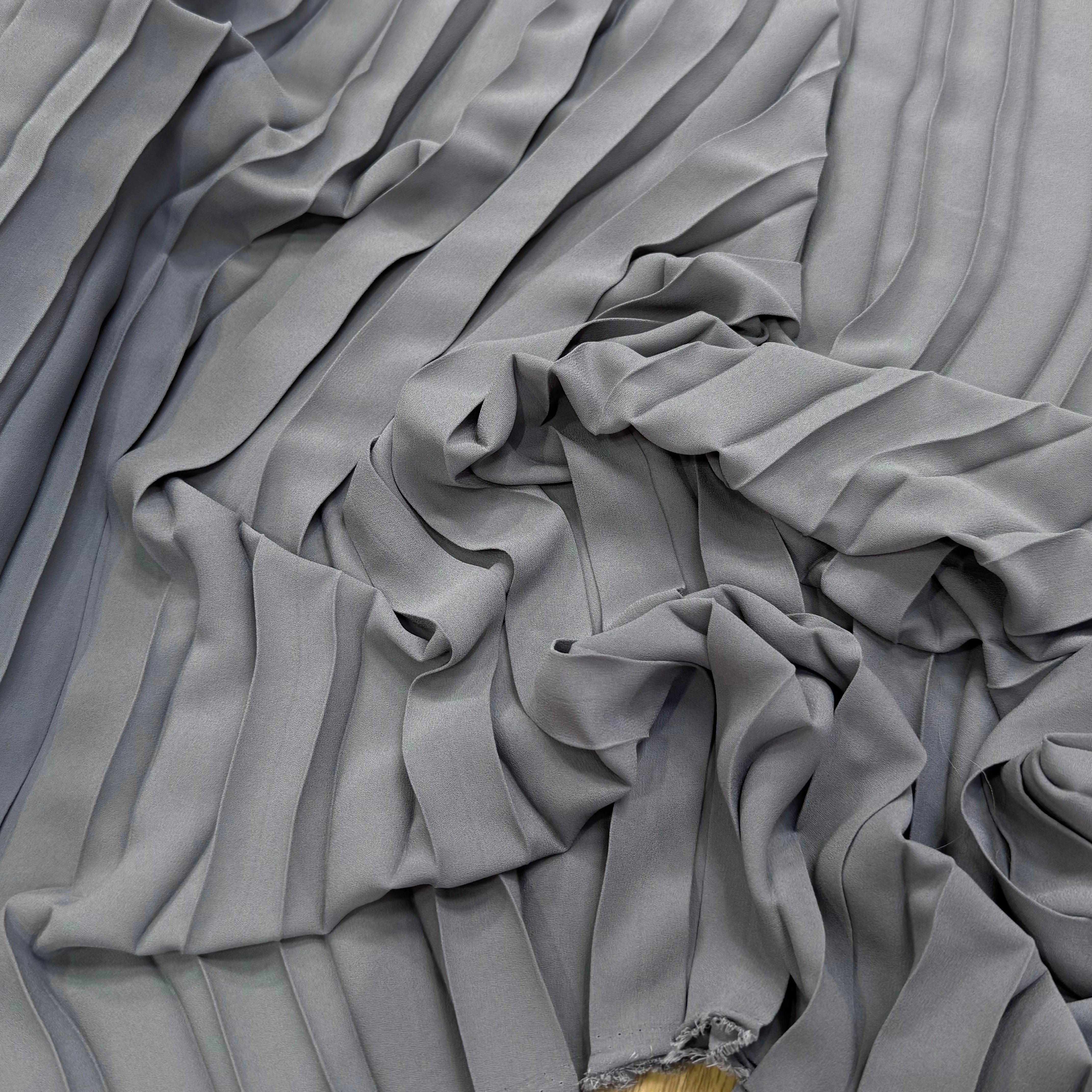CREPE PLISSÉ FLUIDE GRIS - My Little Coupon
