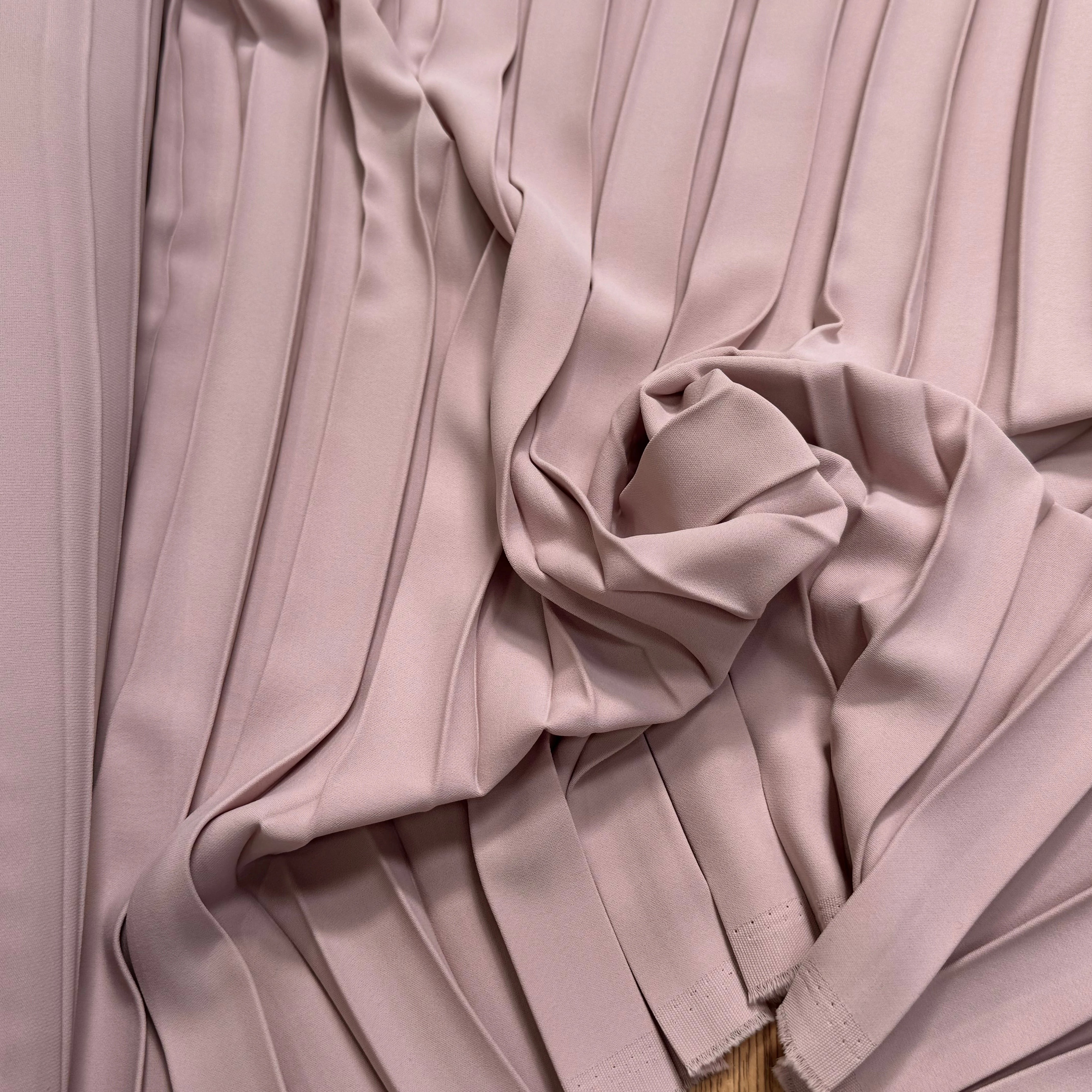 CREPE PLISSÉ LOURD ROSE PALE - My Little Coupon
