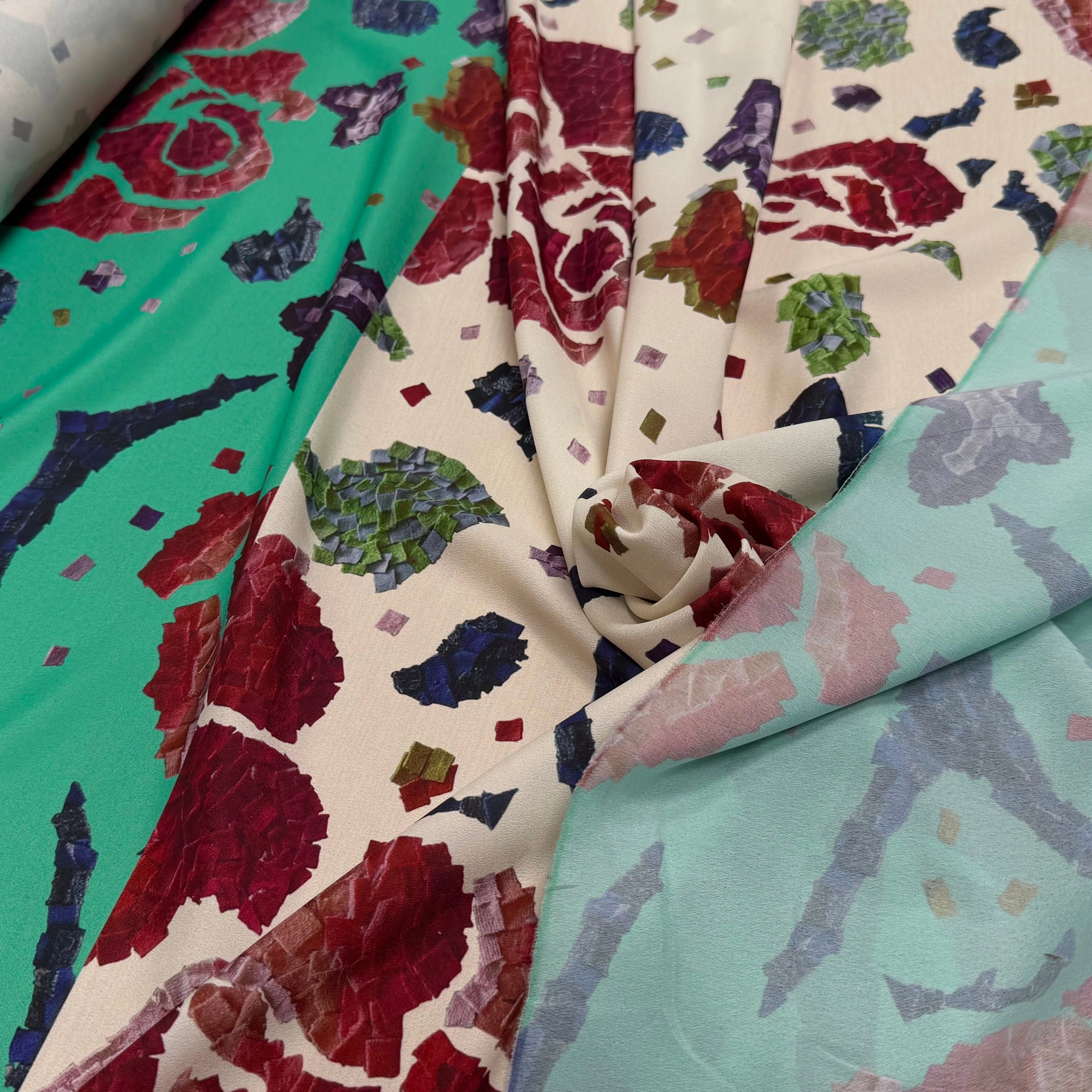 CRÊPE POLYESTER IMPRIMÉ FLORAL GROSSES FLEURS RAPPORT 98 CM CREPE SB GROSSES FLEURS - My Little Coupon