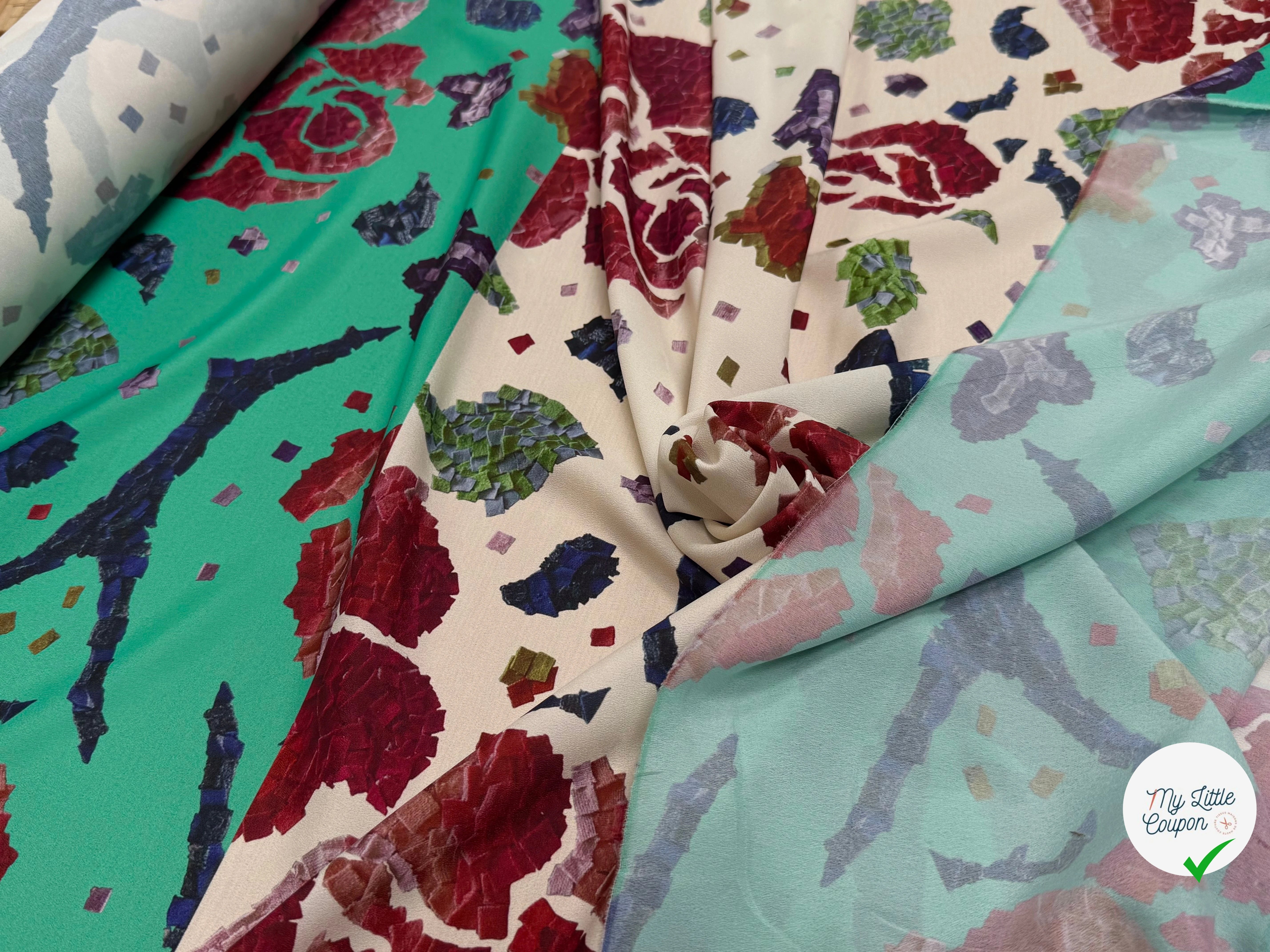 CRÊPE POLYESTER IMPRIMÉ FLORAL GROSSES FLEURS RAPPORT 98 CM CREPE SB GROSSES FLEURS - My Little Coupon