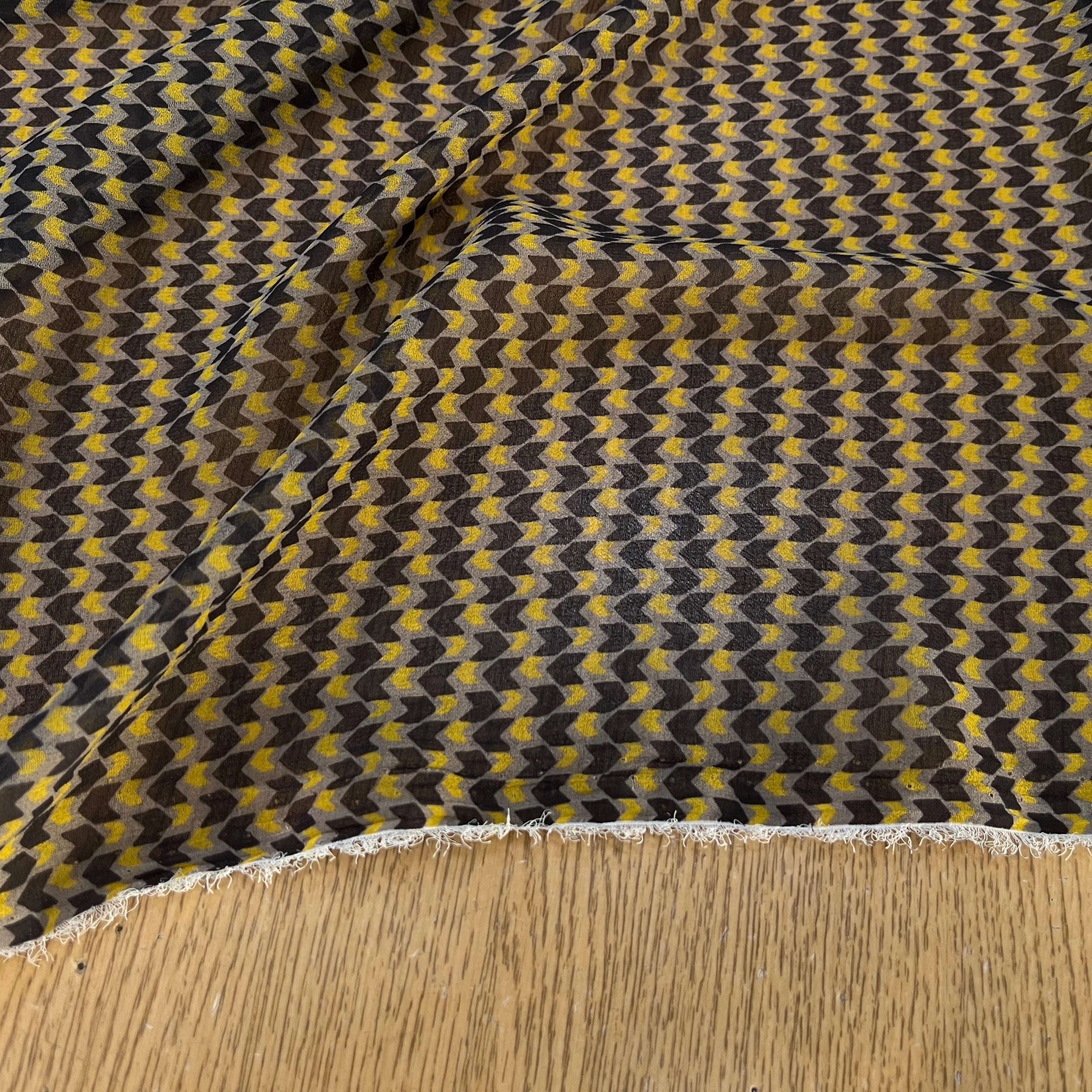 CREPE POLYESTER MOTIF GÉOMERIQUE NOIR JAUNE - My Little Coupon