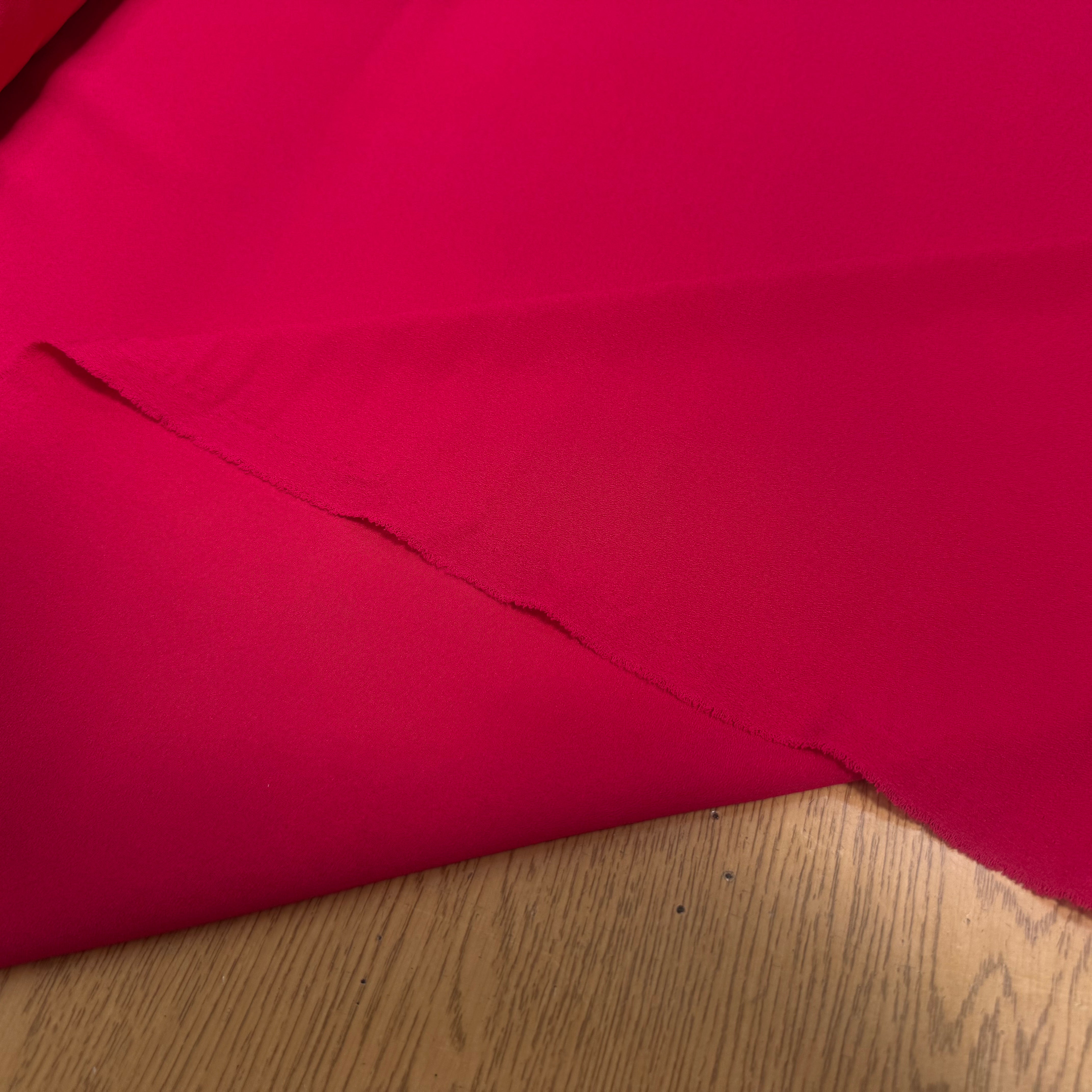 CREPE POLYESTER STRECH JAPAN UNI ROSE FUSHIA - My Little Coupon