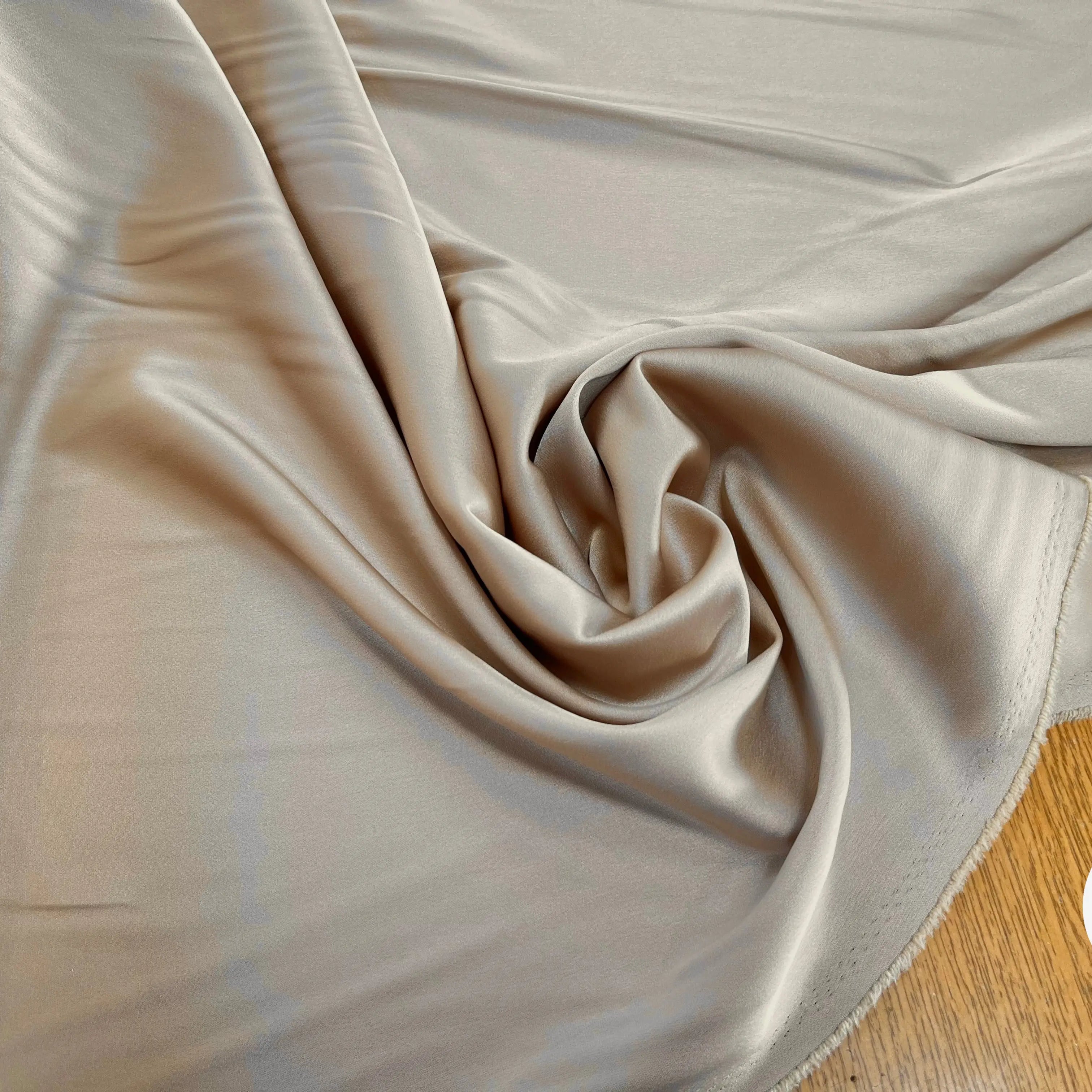 CREPE SATINÉ MADE IN JAPAN BEIGE - My Little Coupon