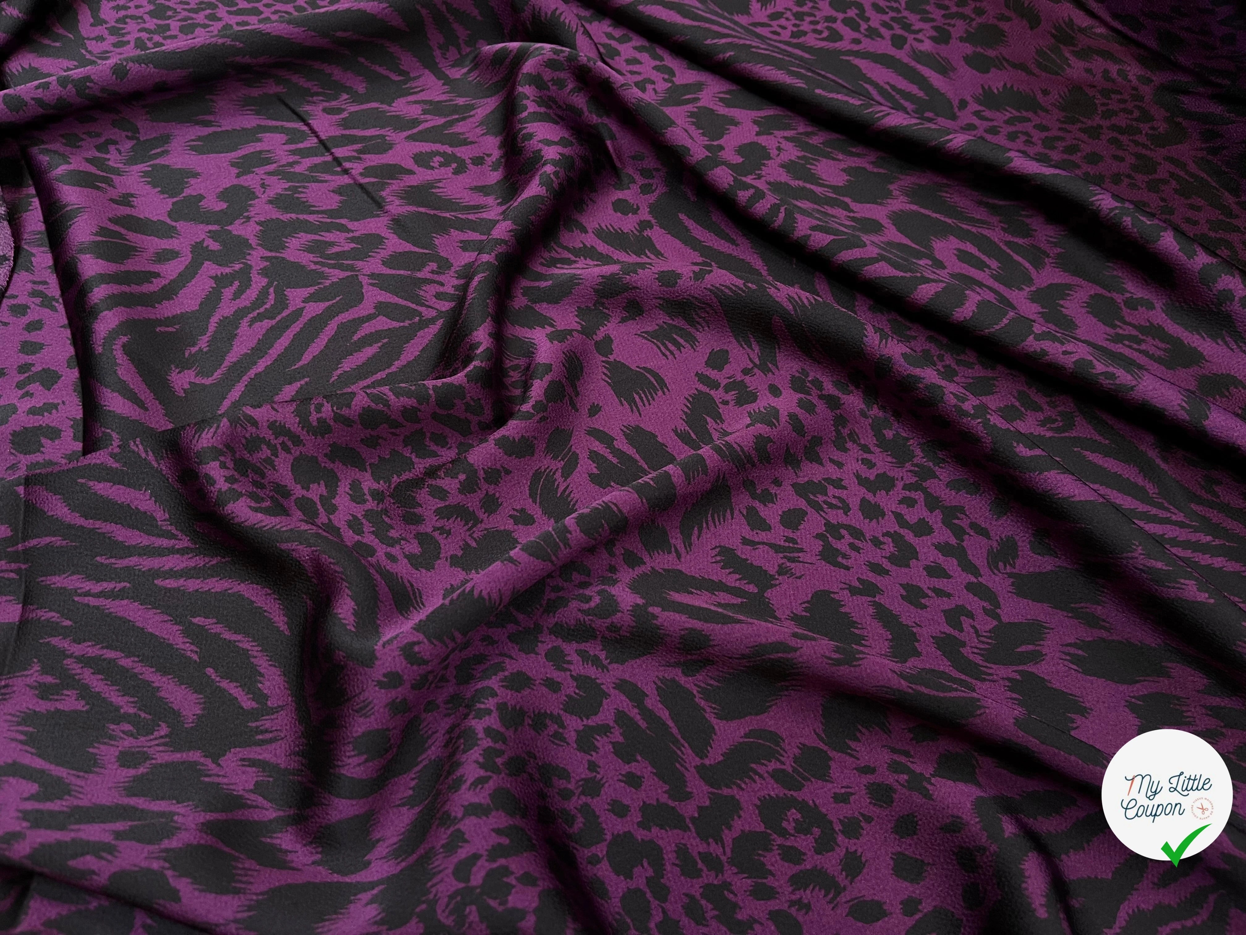CREPE SATINÉ MOTIF LÉOPARD VIOLET - My Little Coupon