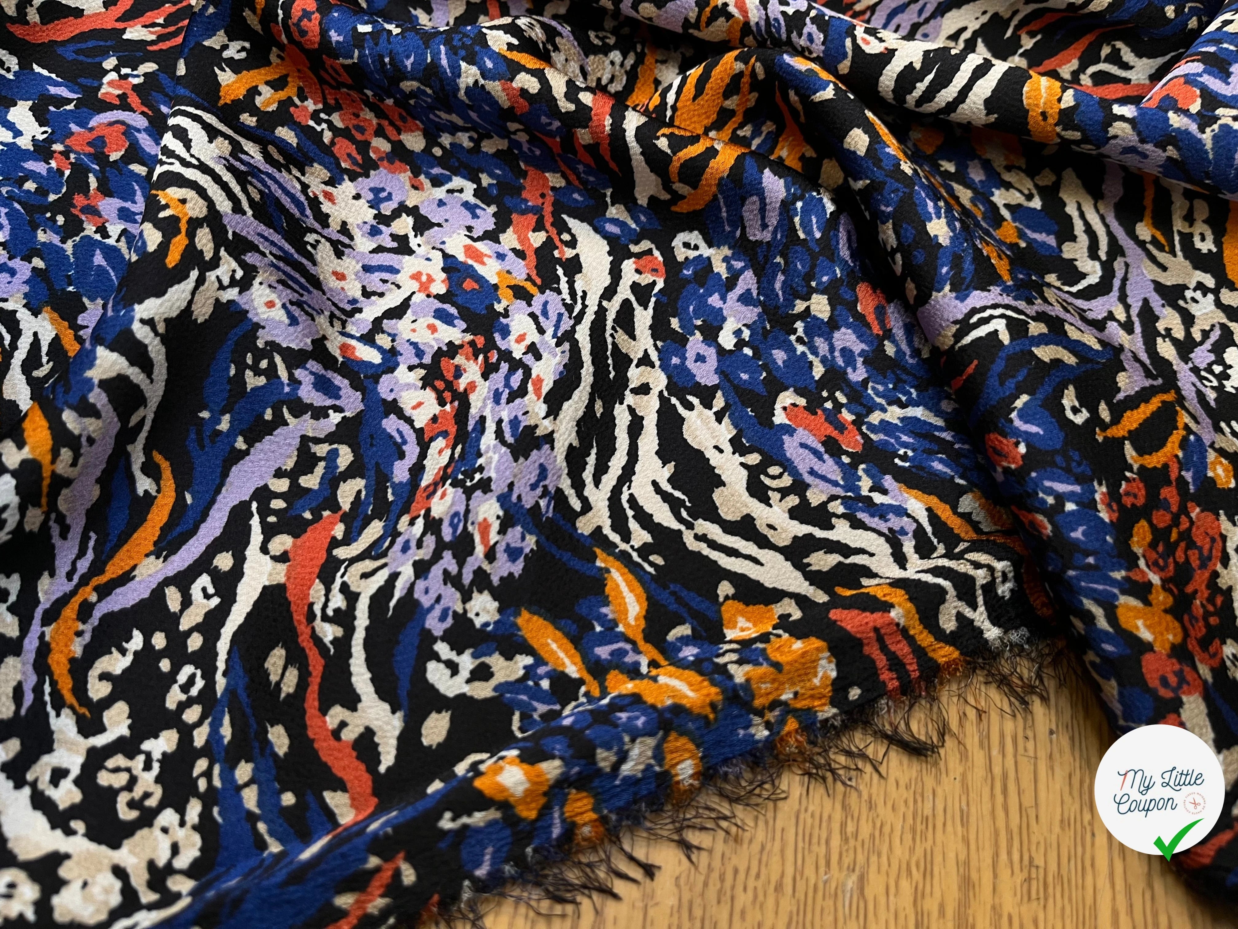 CREPE SATINÉ MOTIF PEINTURE MULTICOLORE TIE&DYE - My Little Coupon