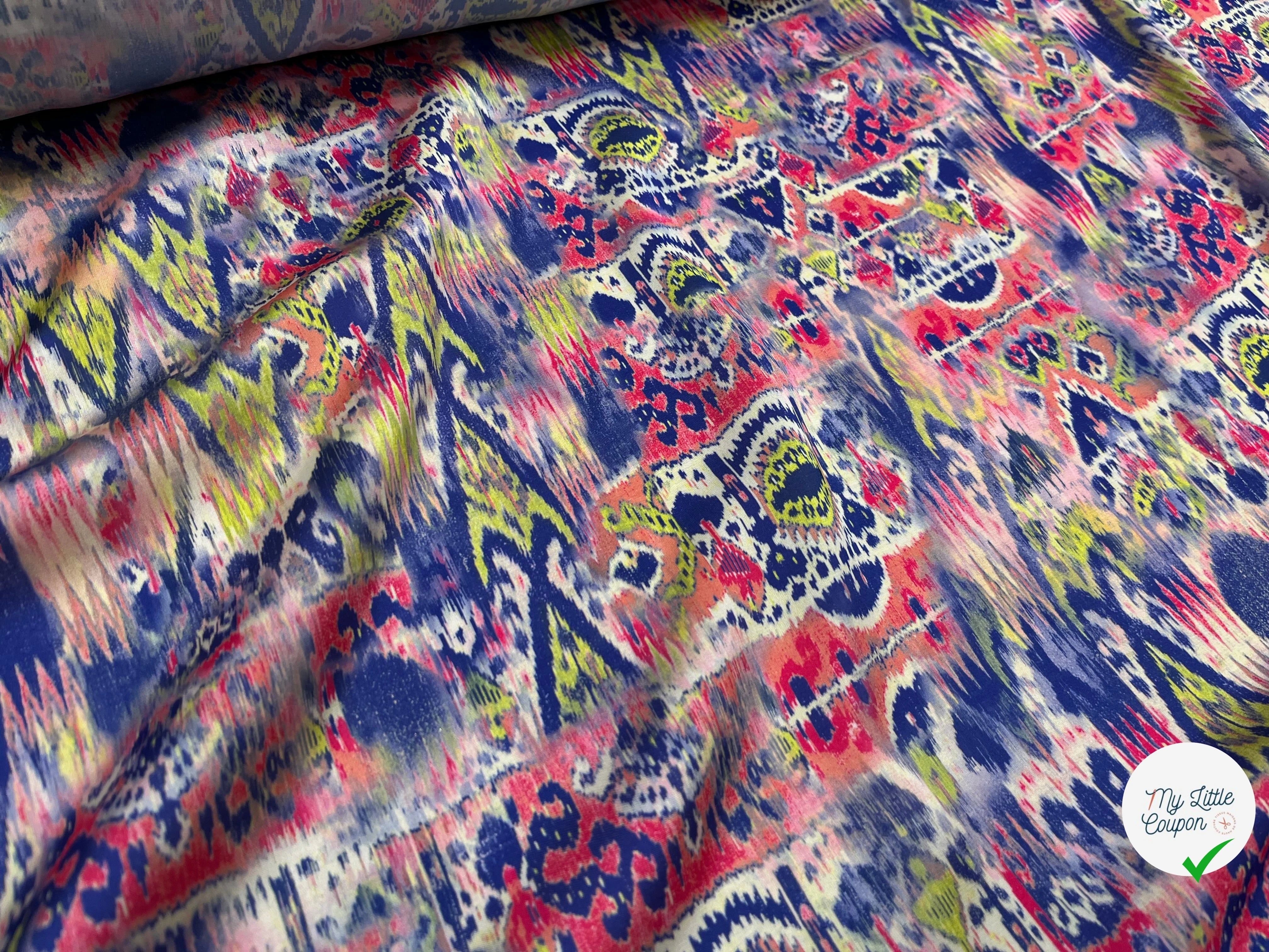 CREPE SATINÉ MOTIF TEMPLE AVEC UN OEIL TIE AND DYE - My Little Coupon