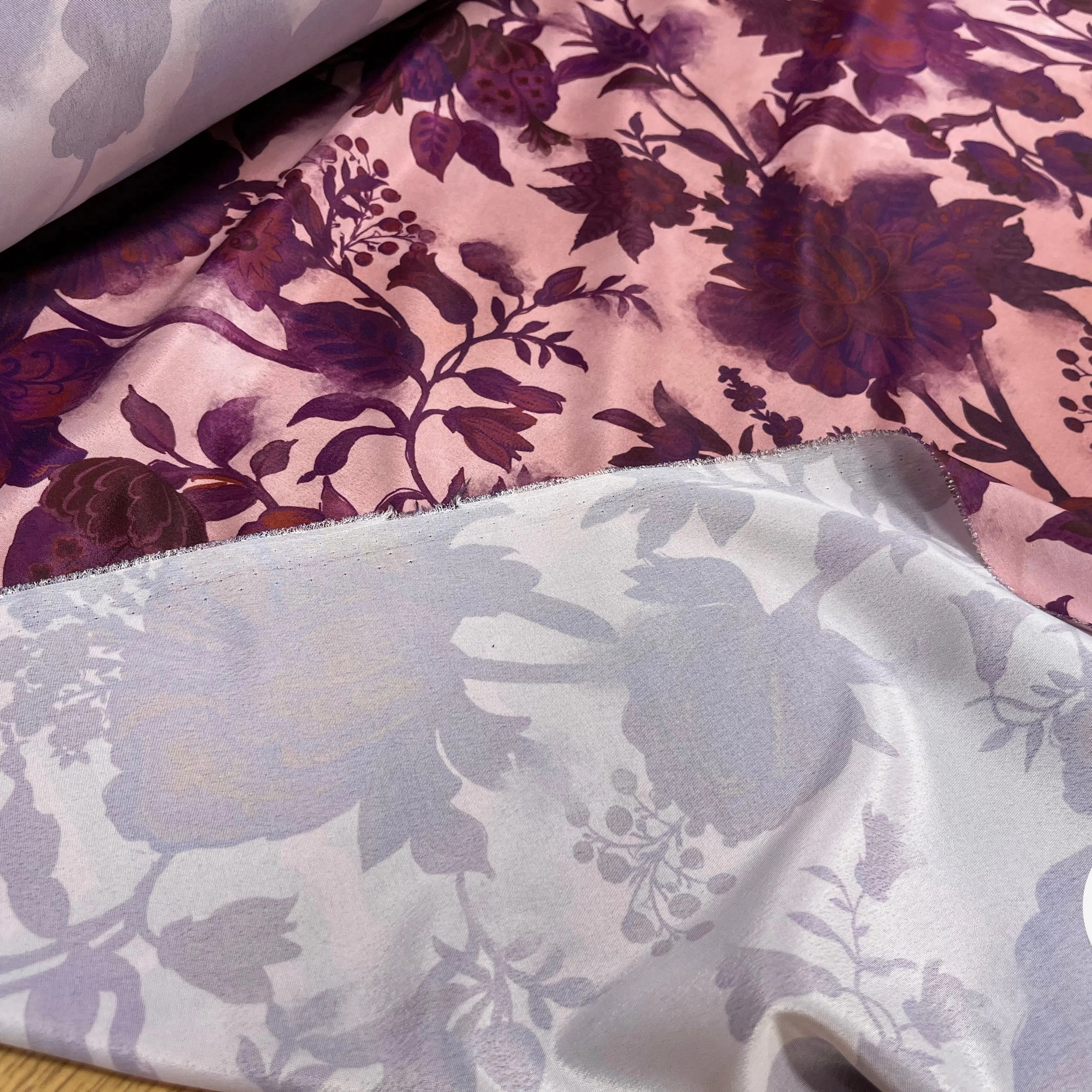 CRÊPE SATINÉ POLYESTER ROSE&VIOLET - My Little Coupon