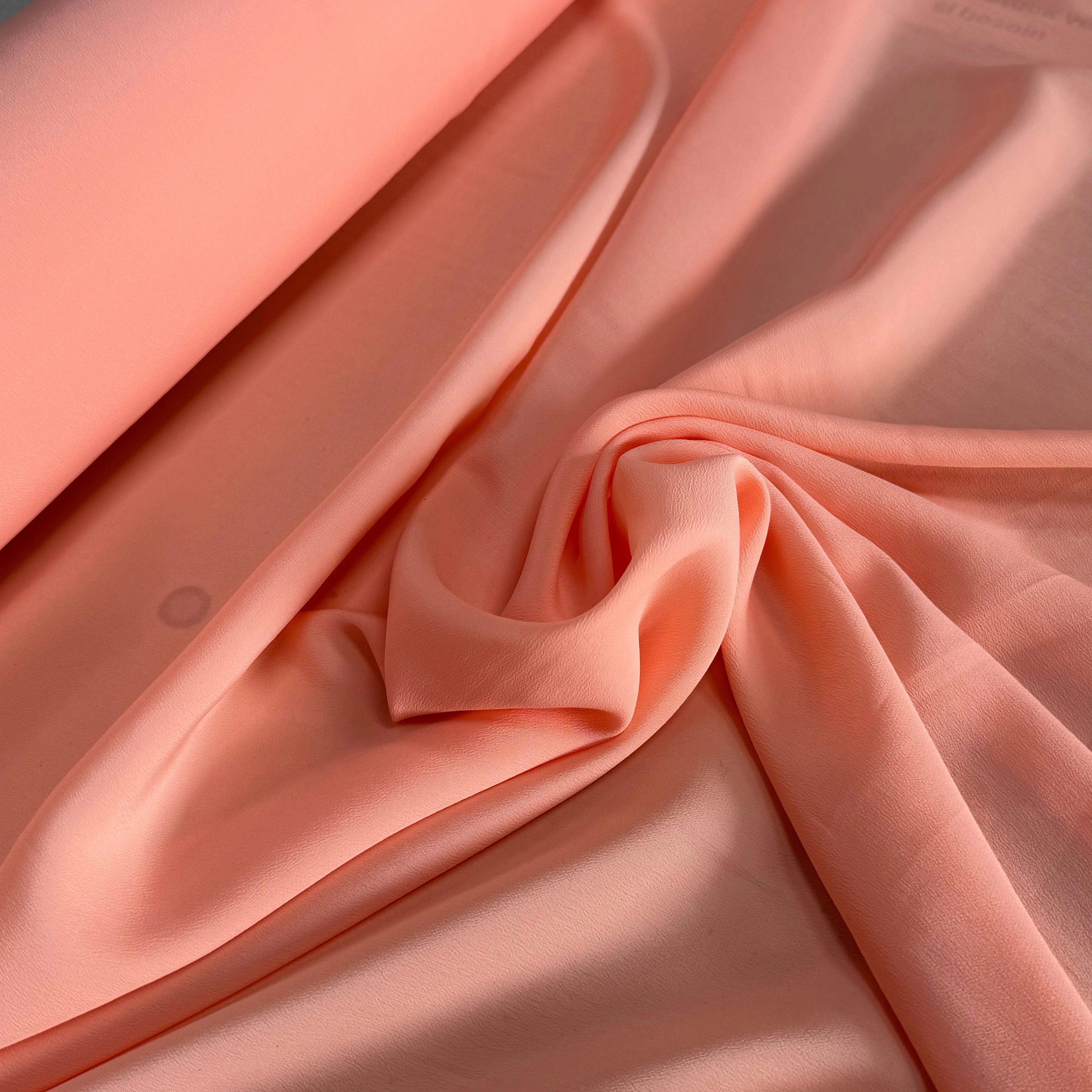 CREPE SAUMON 100% VISCOSE - My Little Coupon