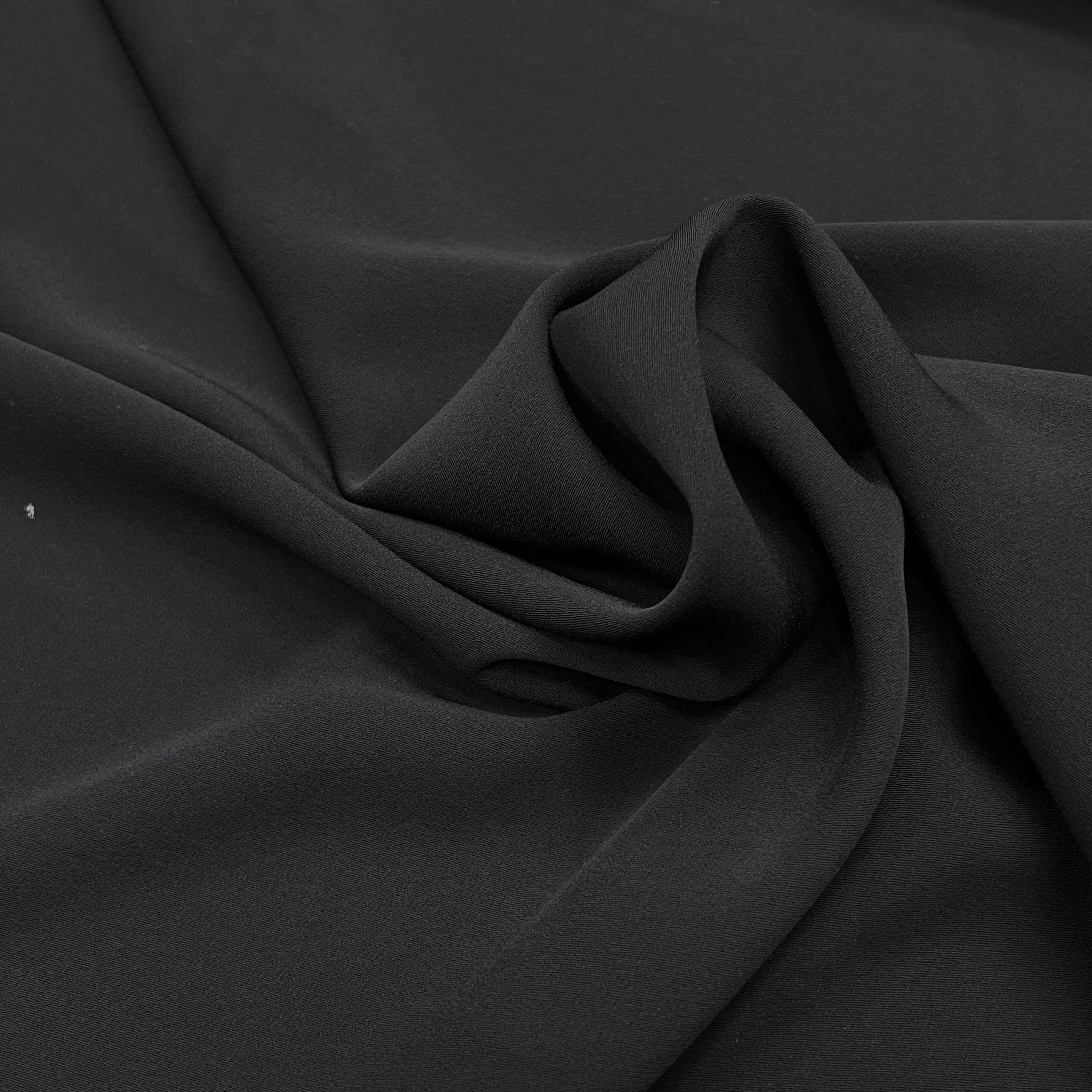 CREPE SEMI-LOURD FLUIDE NOIR LÉGÈREMENT SATINÉ 145CM - My Little Coupon