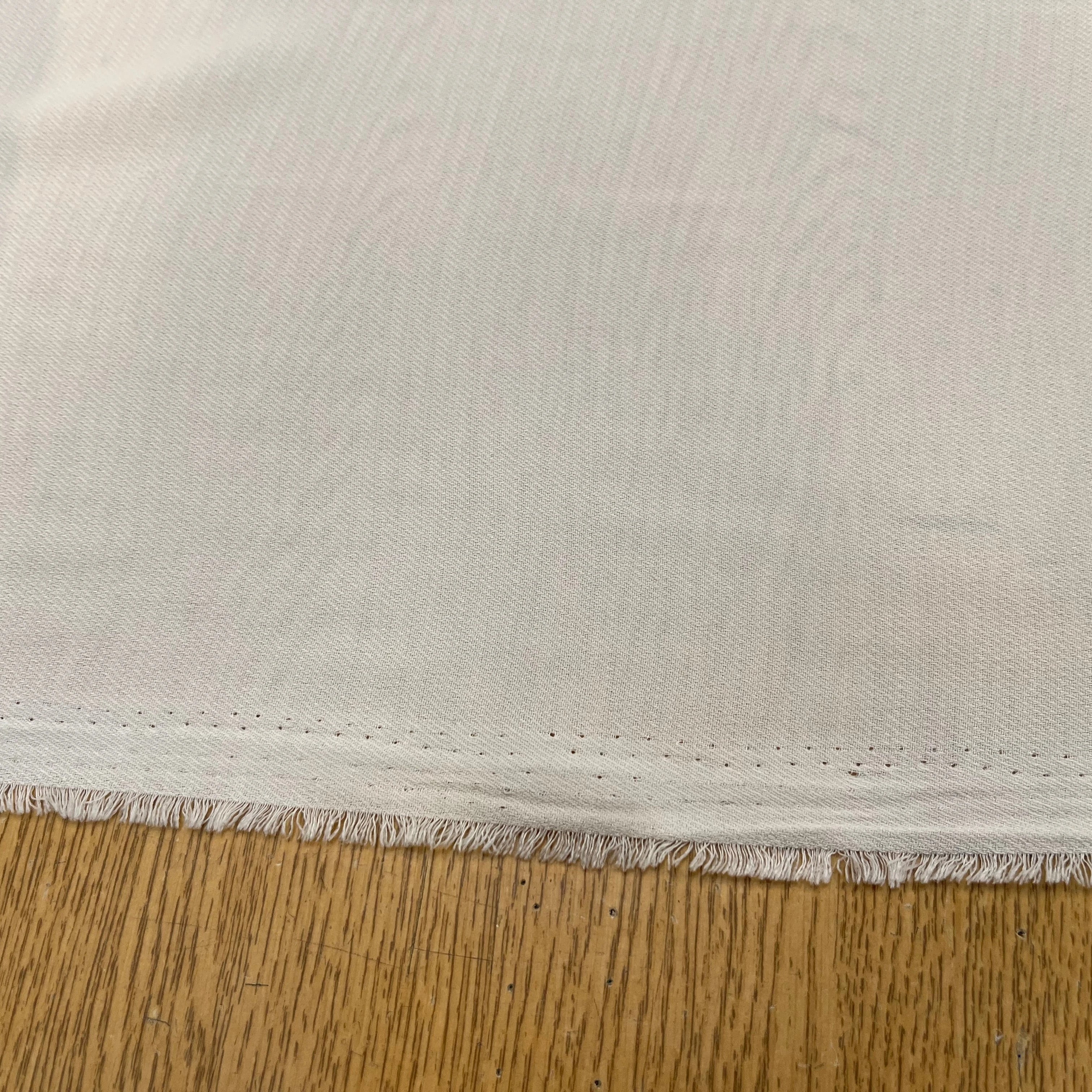 CREPE SERGÉ ÉCRU SOUPLE - My Little Coupon