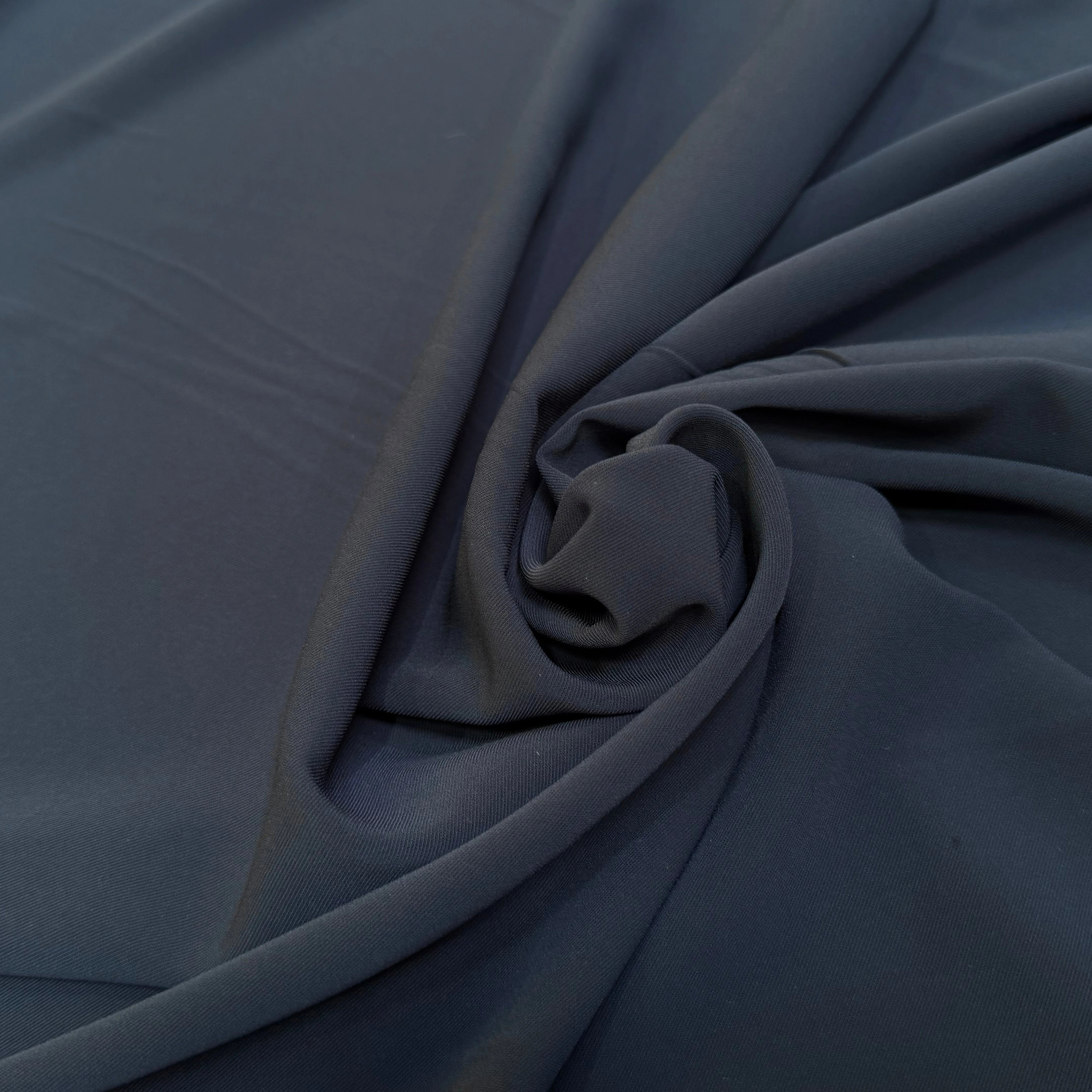 CREPE SERGÉ FLUIDE STRETCH MARRINE - My Little Coupon