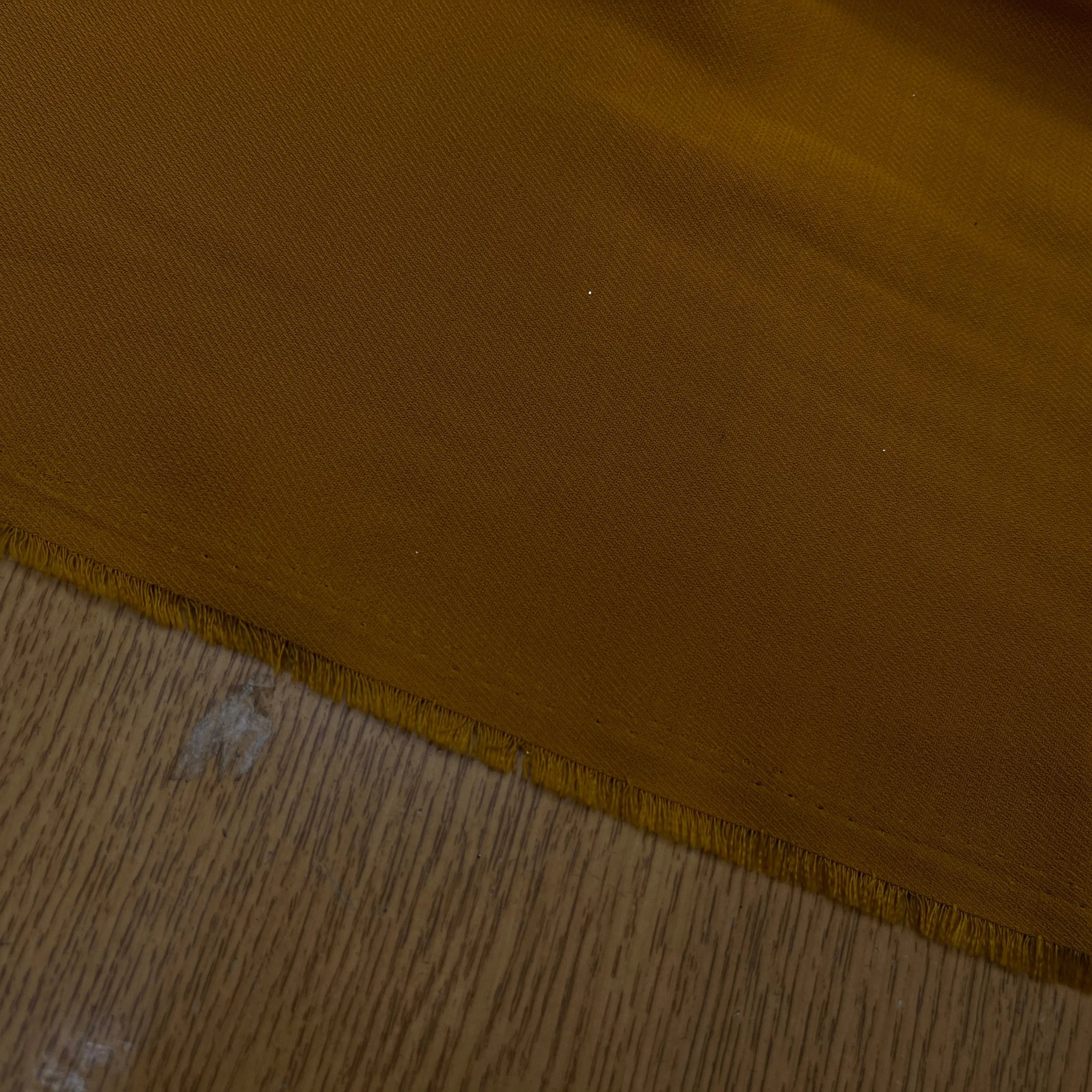 CREPE SERGE JAUNE MOUTARDE SOUPLE - My Little Coupon