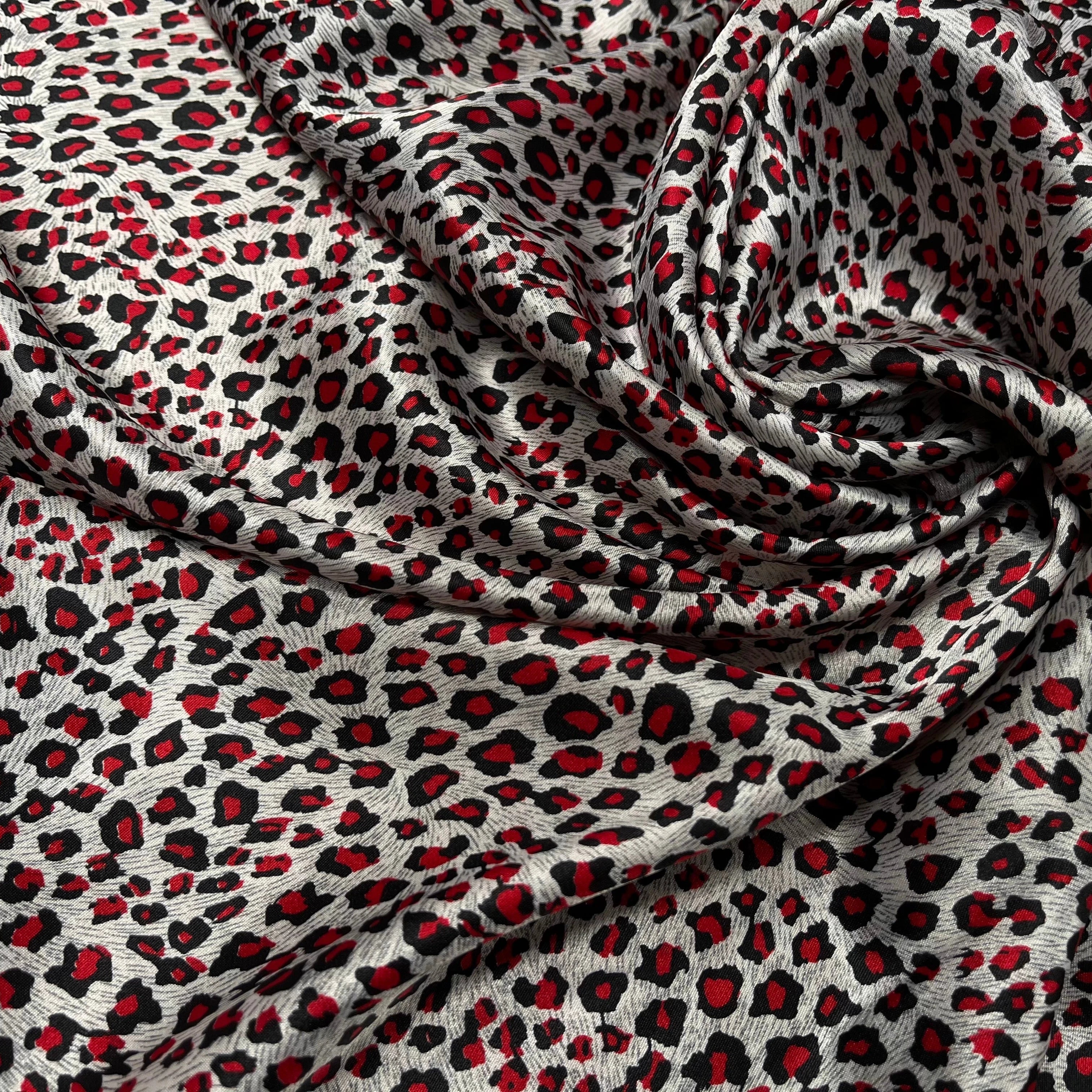 CREPE STINÉ POLYESTER IMPRIMÉ MOTIF ANIMAL LÉOPARD - My Little Coupon