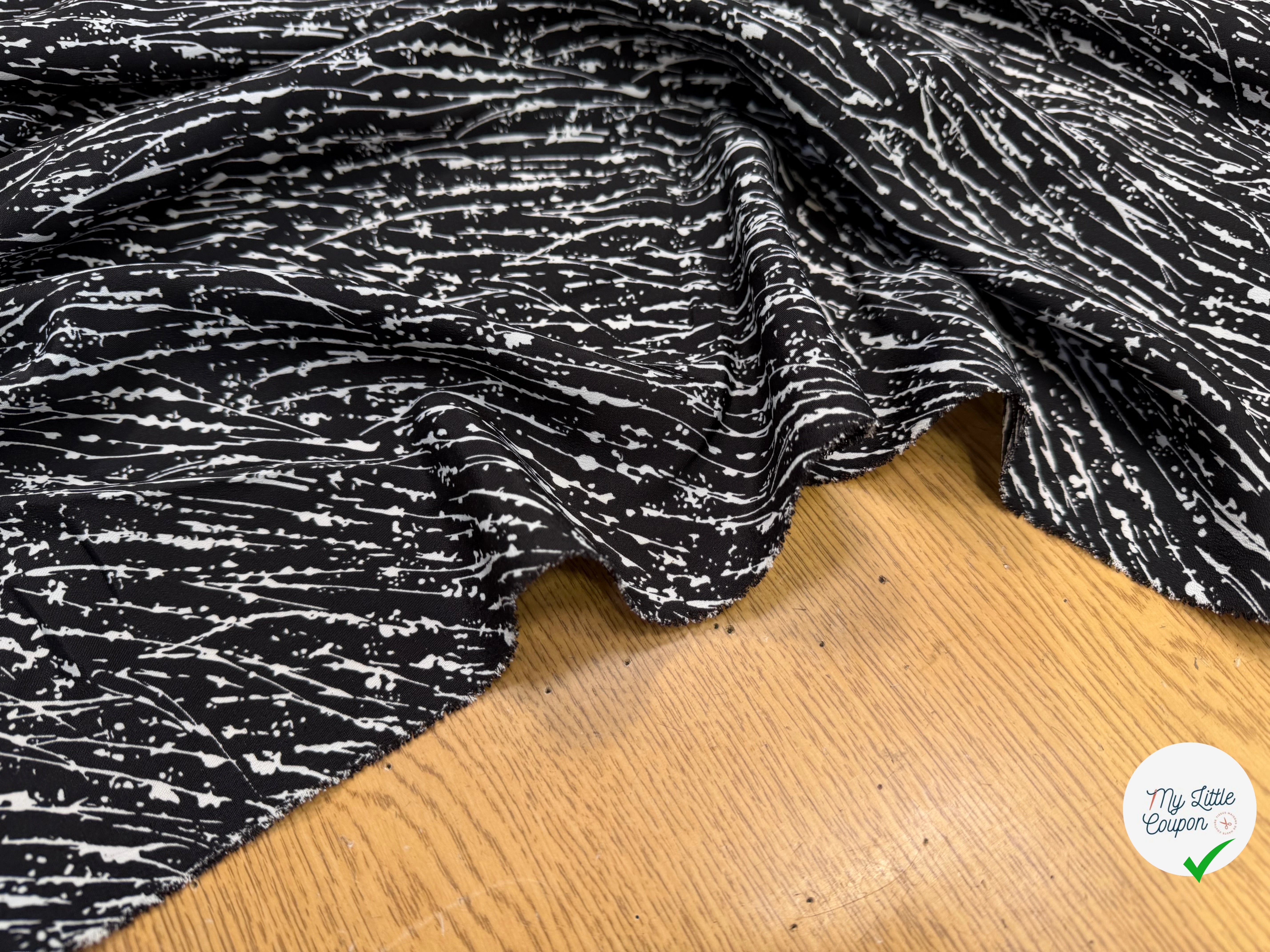 CREPE TRÈS LEGEREMENT TEXTURÉ PLUIE PEINTURE BLANCHE SUR FOND NOIR - My Little Coupon