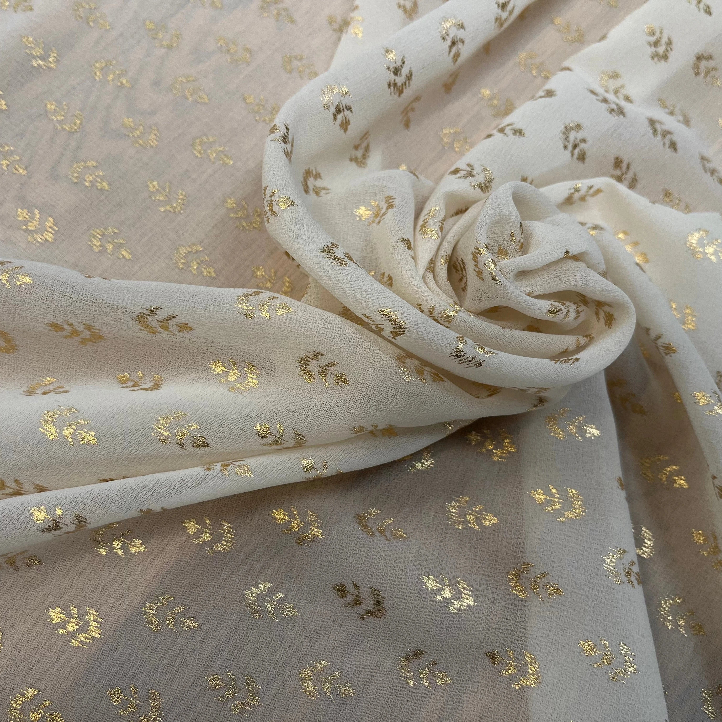 CREPE VANILLE MOTIF FLEURS OR - My Little Coupon