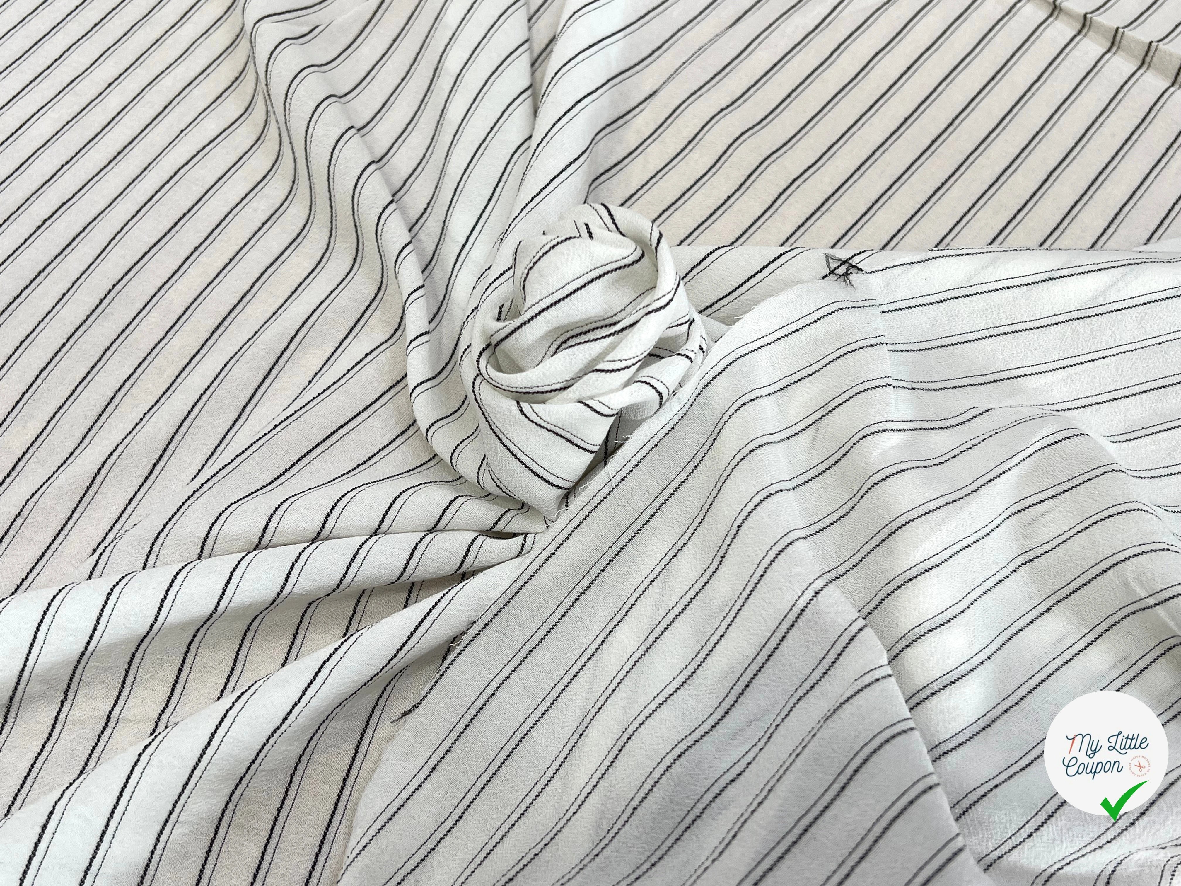 CREPE VISCOSE BLANC À RAYURES NOIRE FLUIDE - My Little Coupon