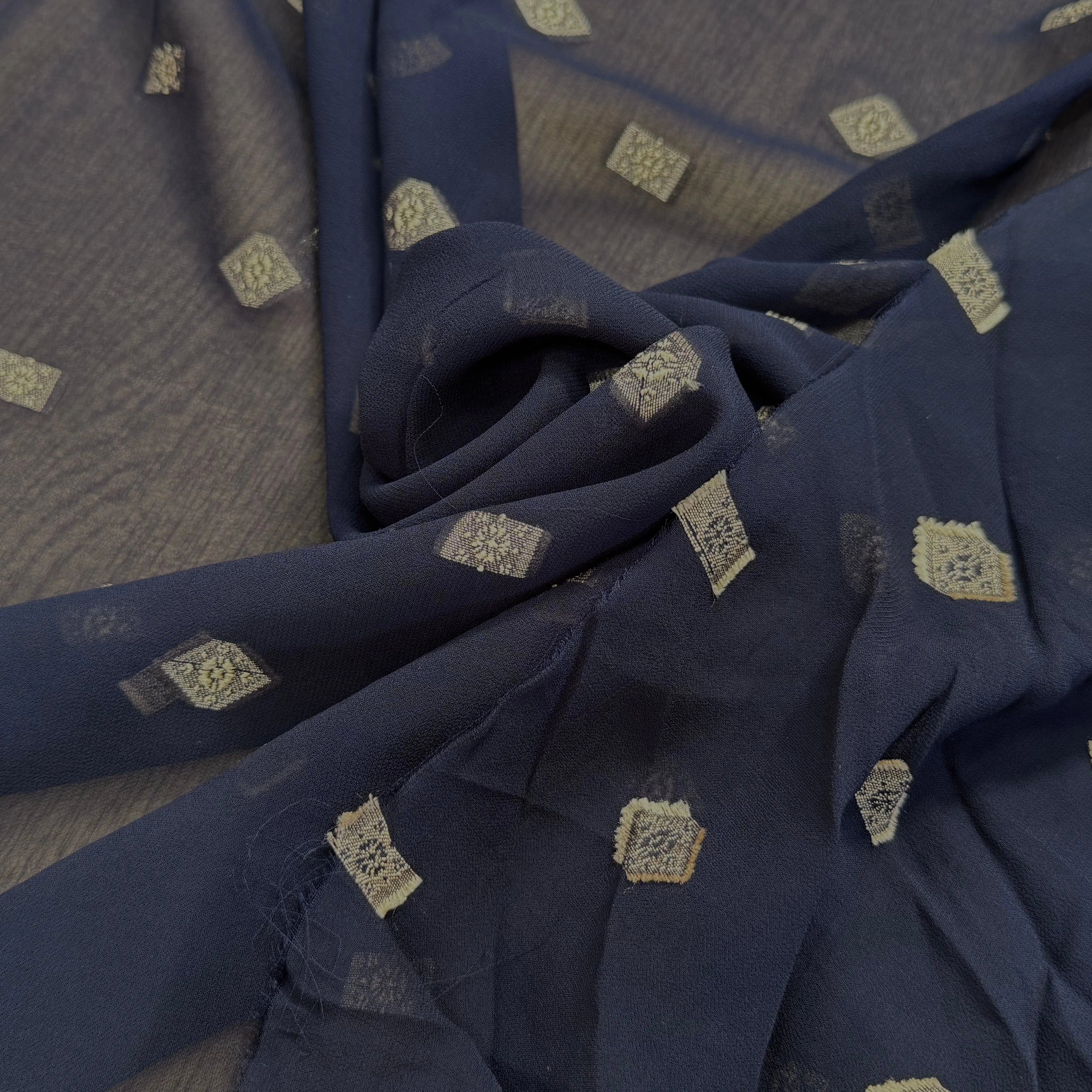 CREPE VISCOSE BLEU MARINE MOTIF TISSÉ GÉOMETRIQUE 100% VI - My Little Coupon