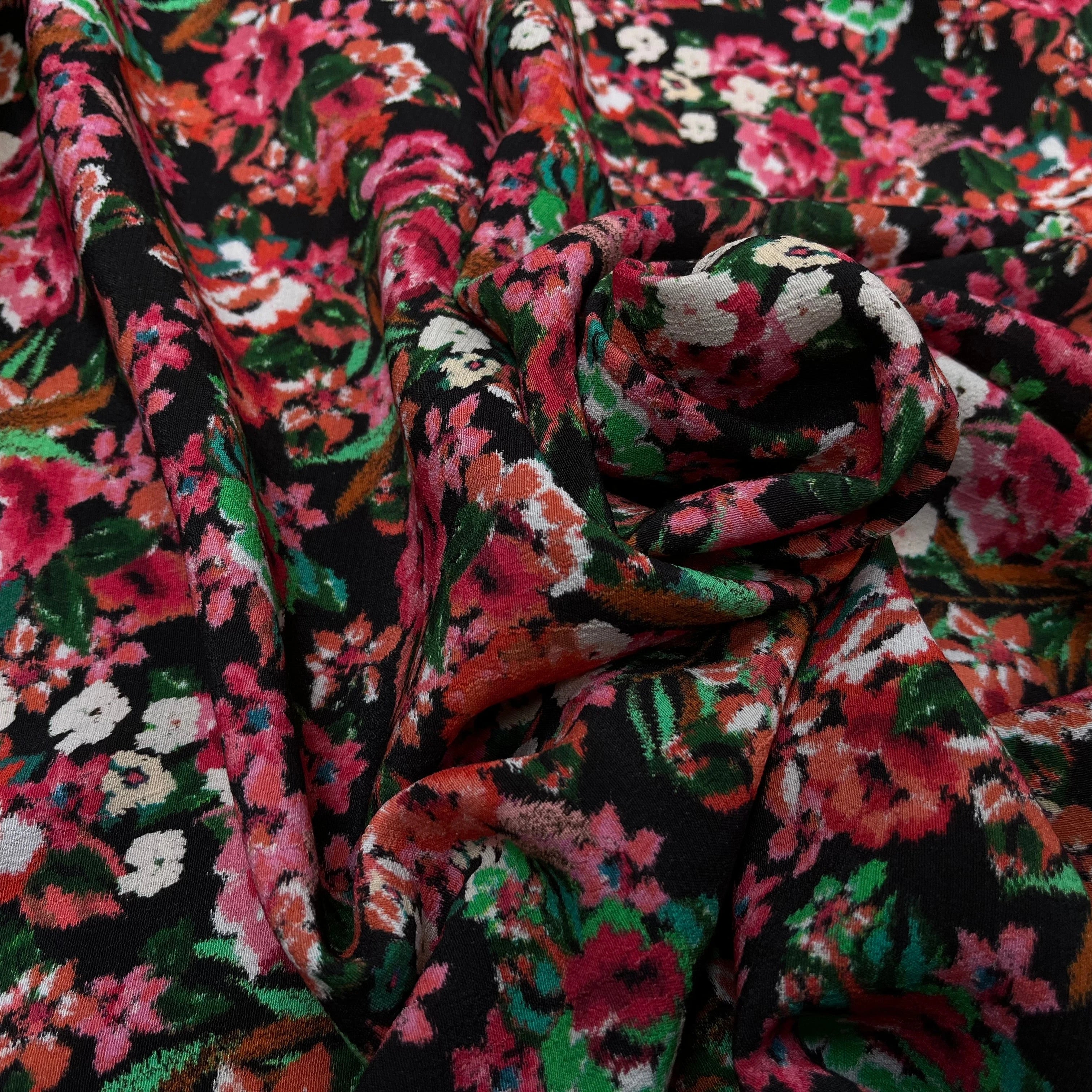 CREPE VISCOSE BOUQUET FLEURS FOND NOIR 140 LAIZE - My Little Coupon