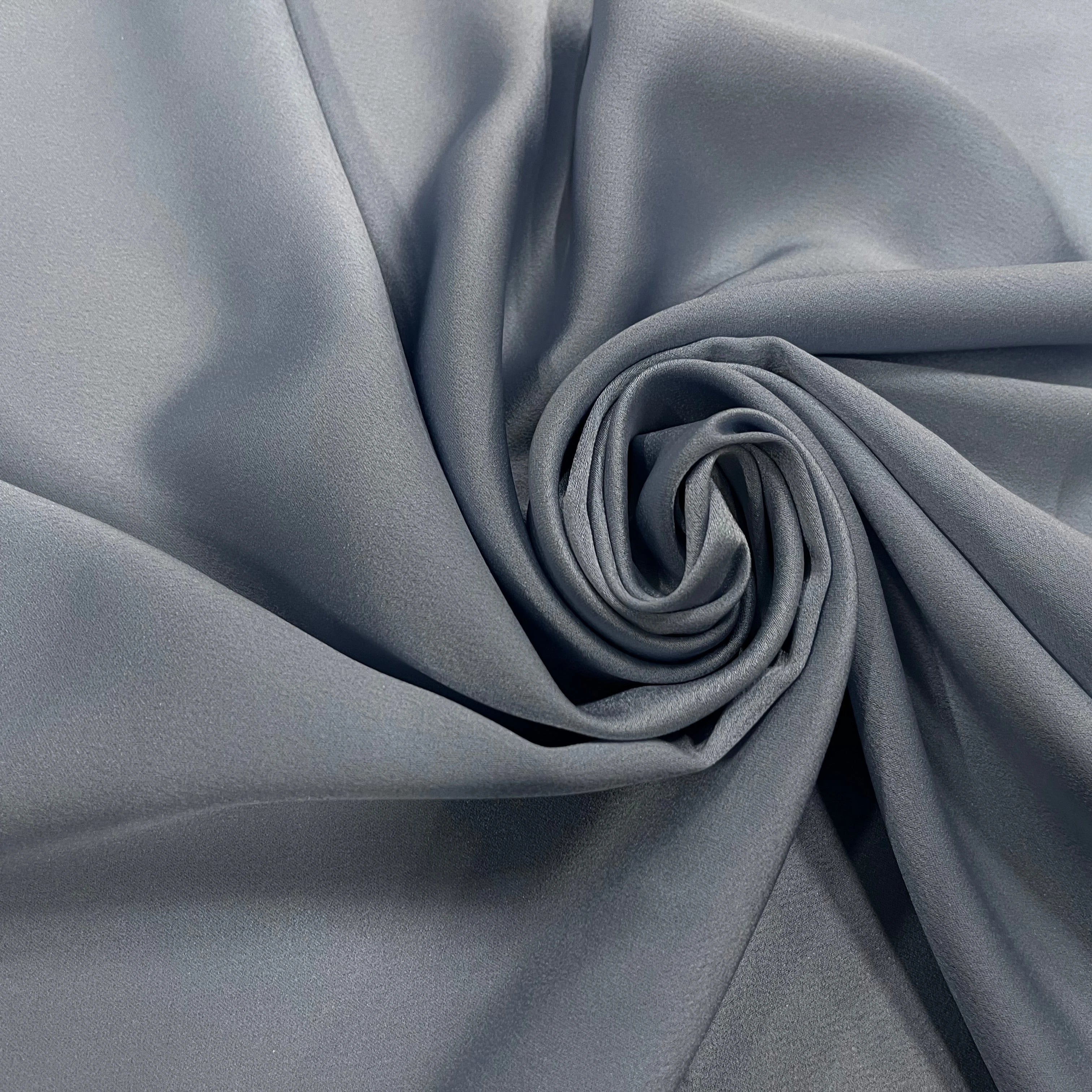 CREPE VISCOSE ENVERS SATIN BLEU FONCÉ 137CM - My Little Coupon