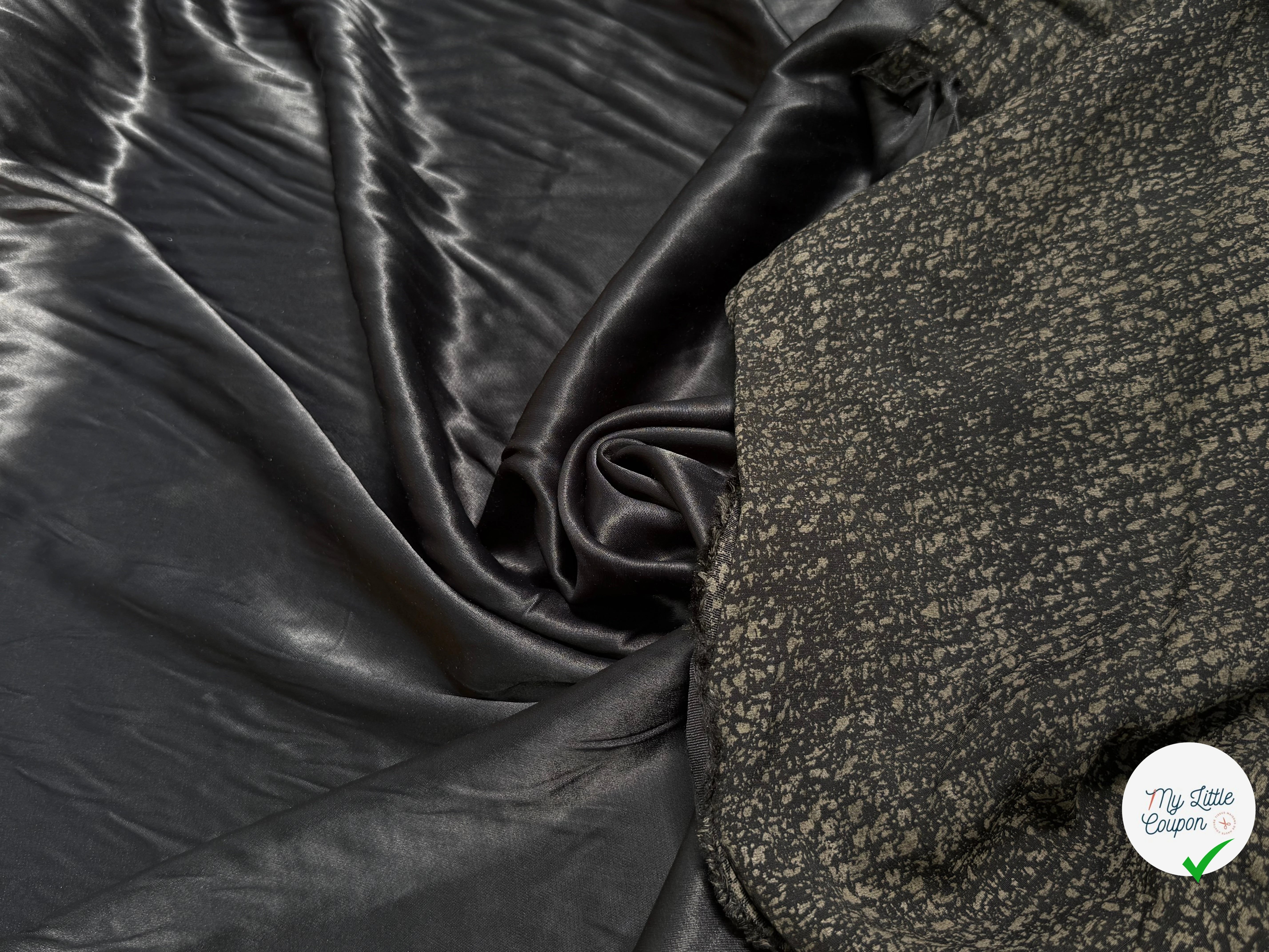 CREPE VISCOSE ENVERS SATIN NOIR BEAU TOMBÉ - My Little Coupon