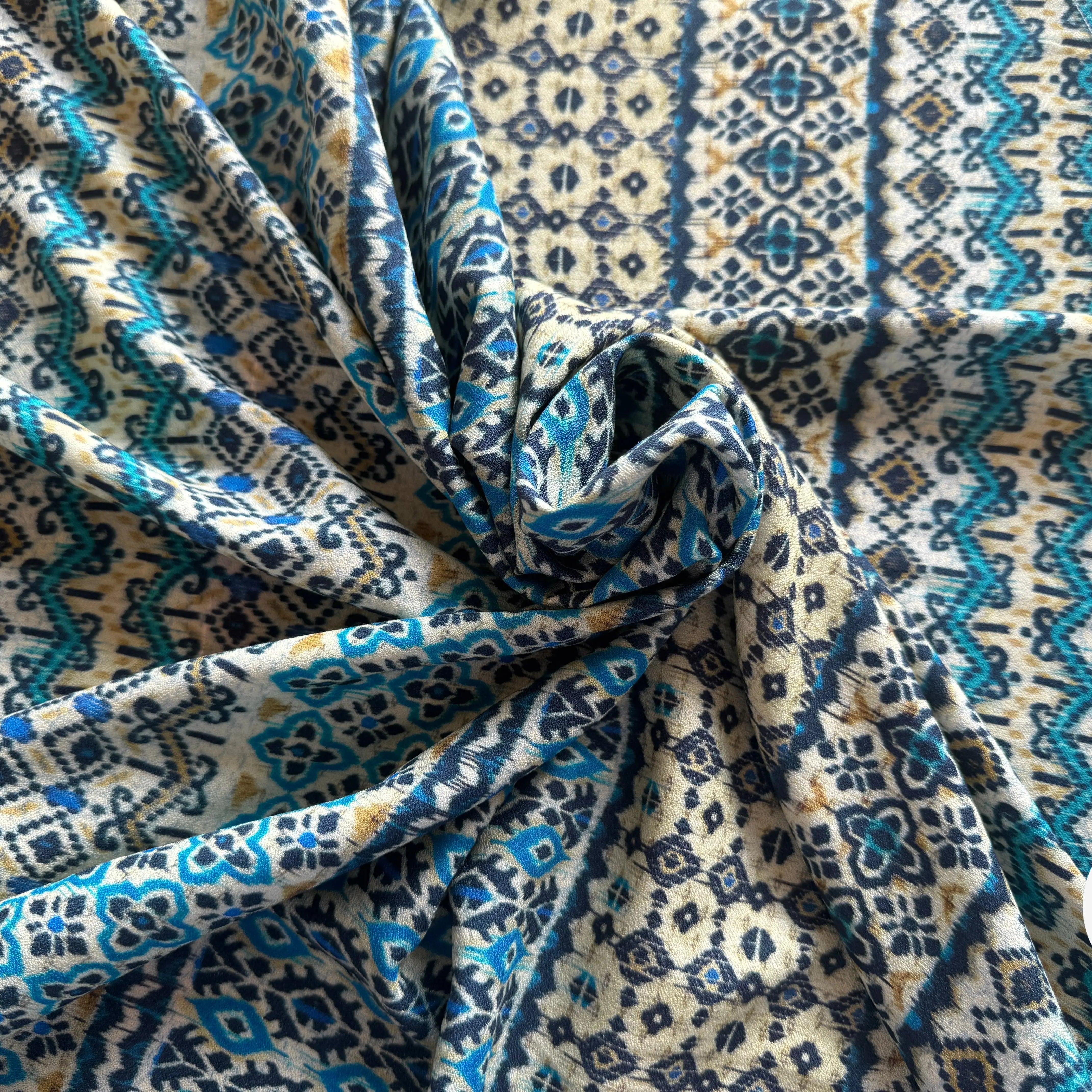 CRÊPE VISCOSE ETNIK DIVERS BLEU - My Little Coupon