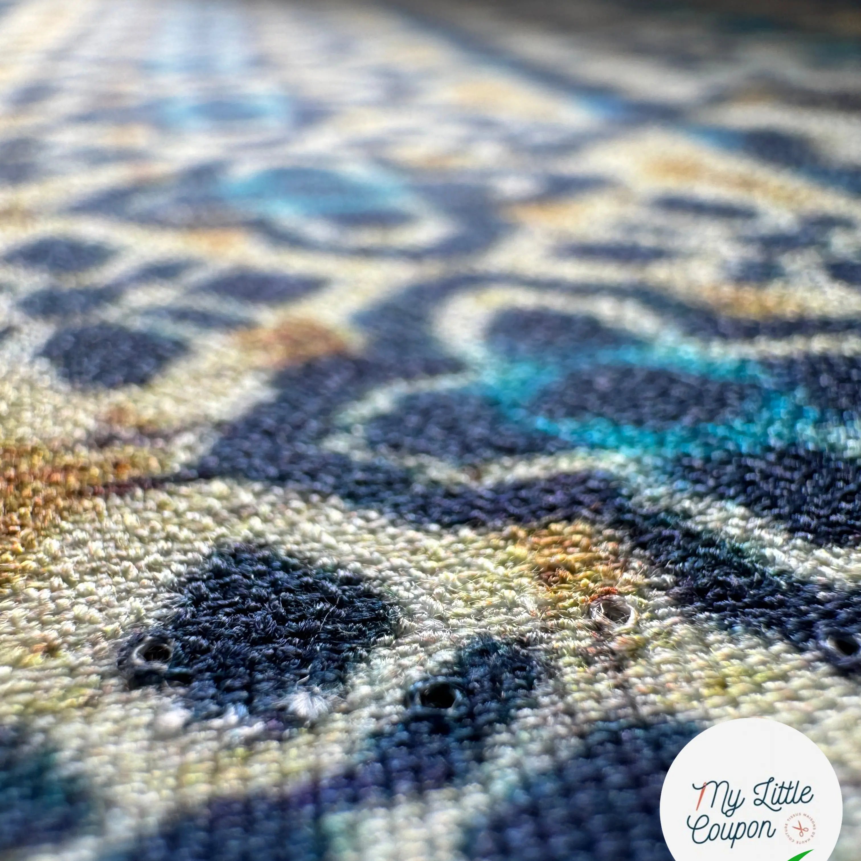 CRÊPE VISCOSE ETNIK DIVERS BLEU - My Little Coupon