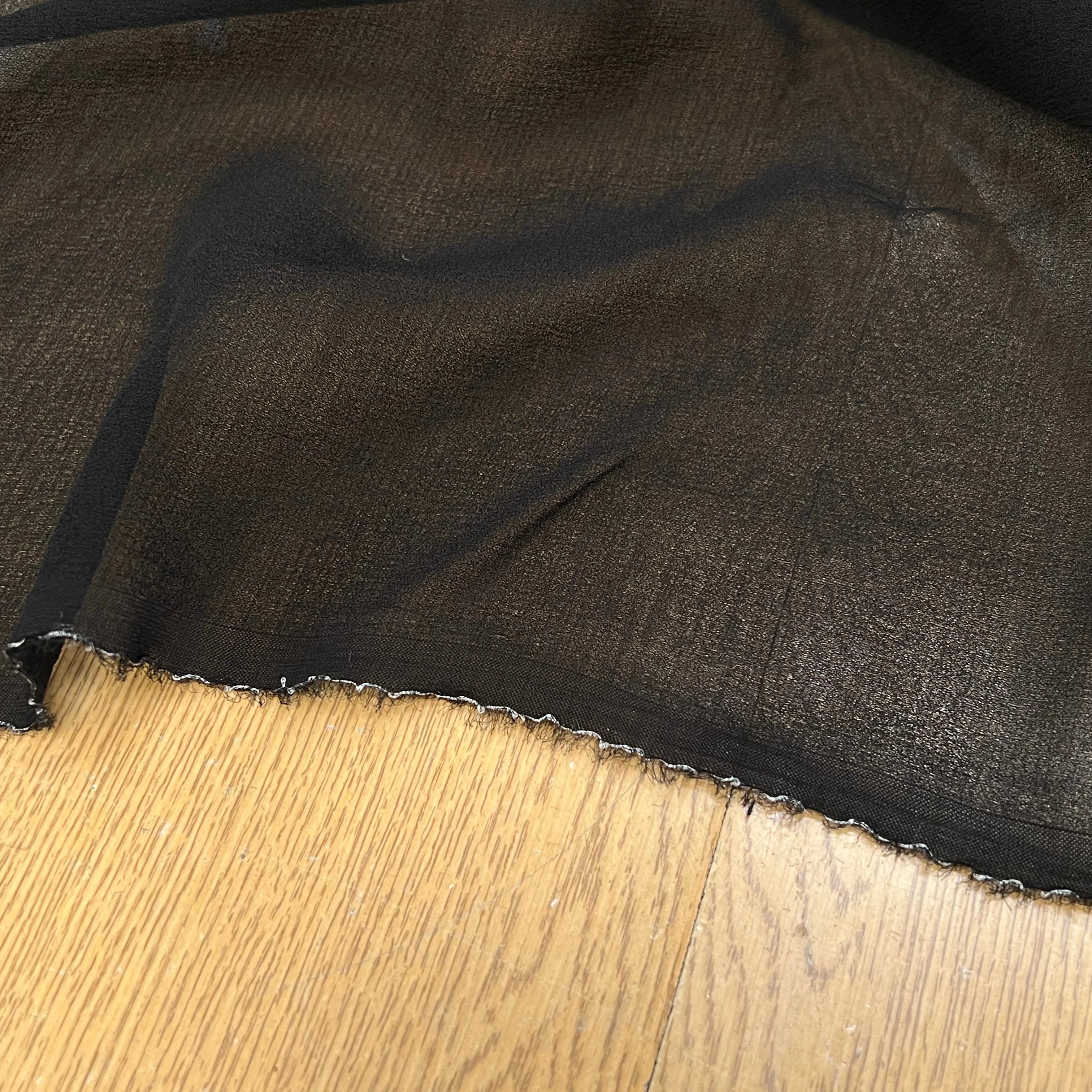 CREPE VISCOSE FLUIDE AVEC 20% SOIE NOIR - My Little Coupon