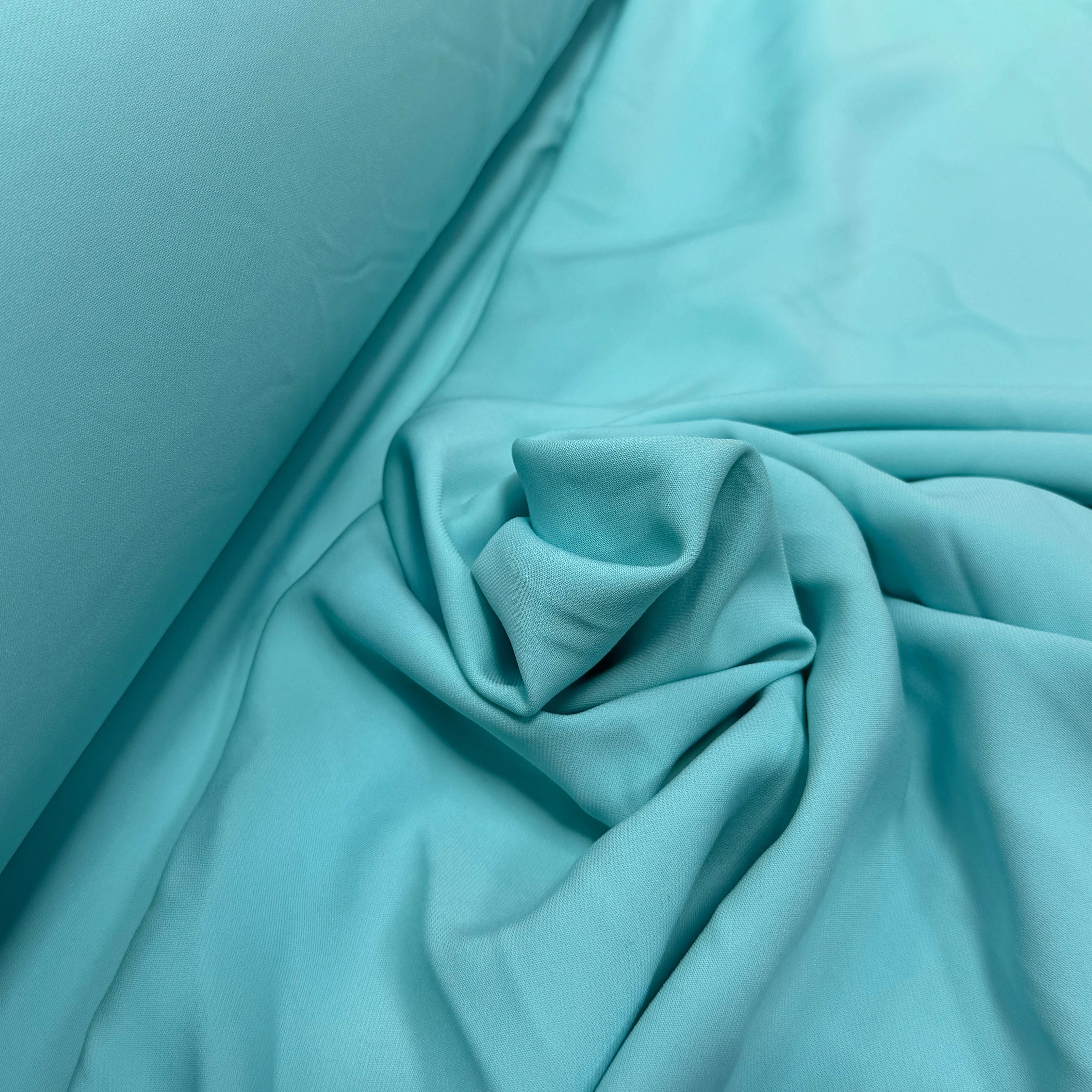 CREPE VISCOSE FLUIDE STRETCH BEAU TOMBÉ VERT D'EAU - My Little Coupon