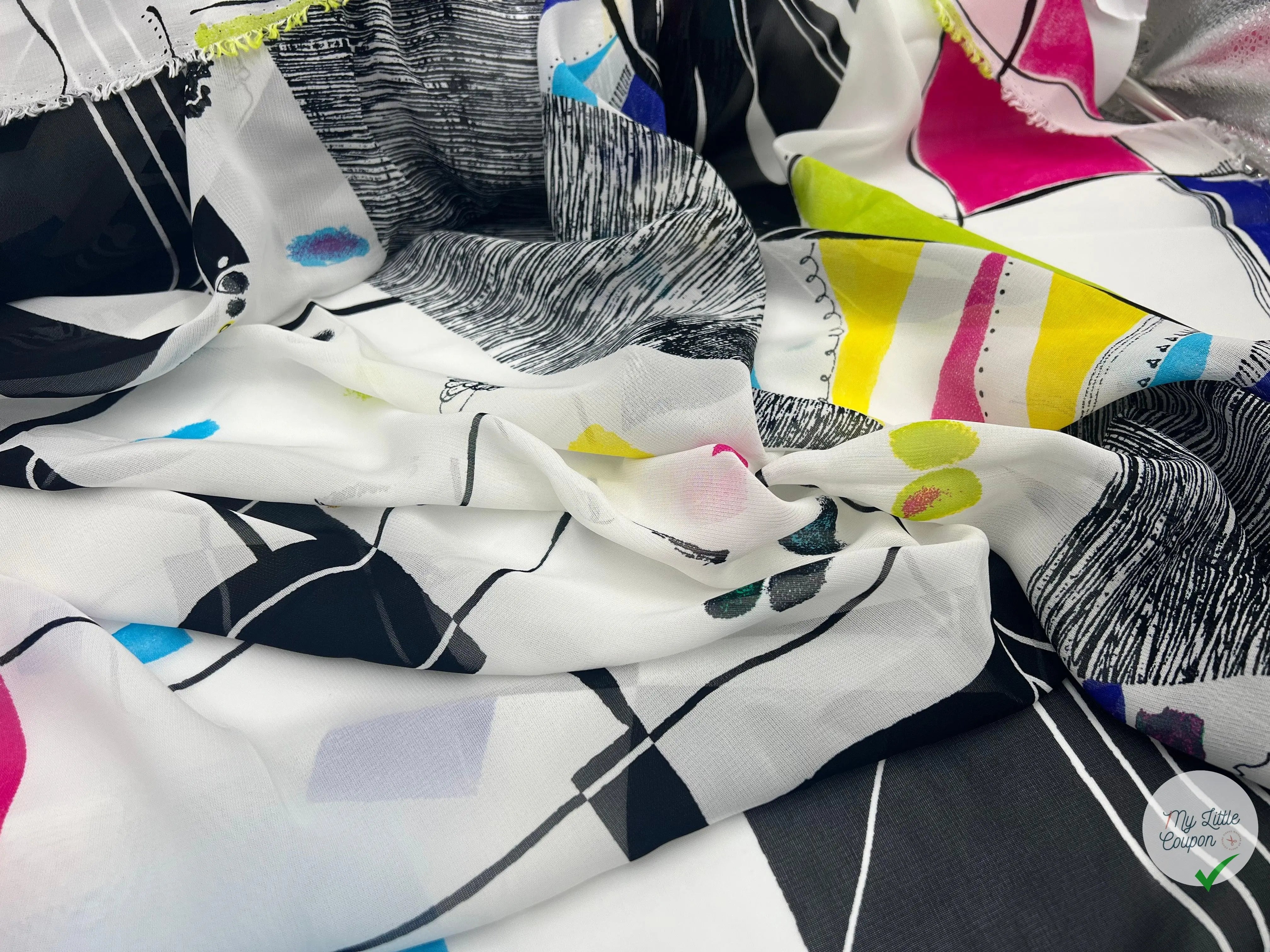 CRÊPE VISCOSE IMPRIMÉ ELEGANCE CUBISTE - My Little Coupon - tissu - coudre